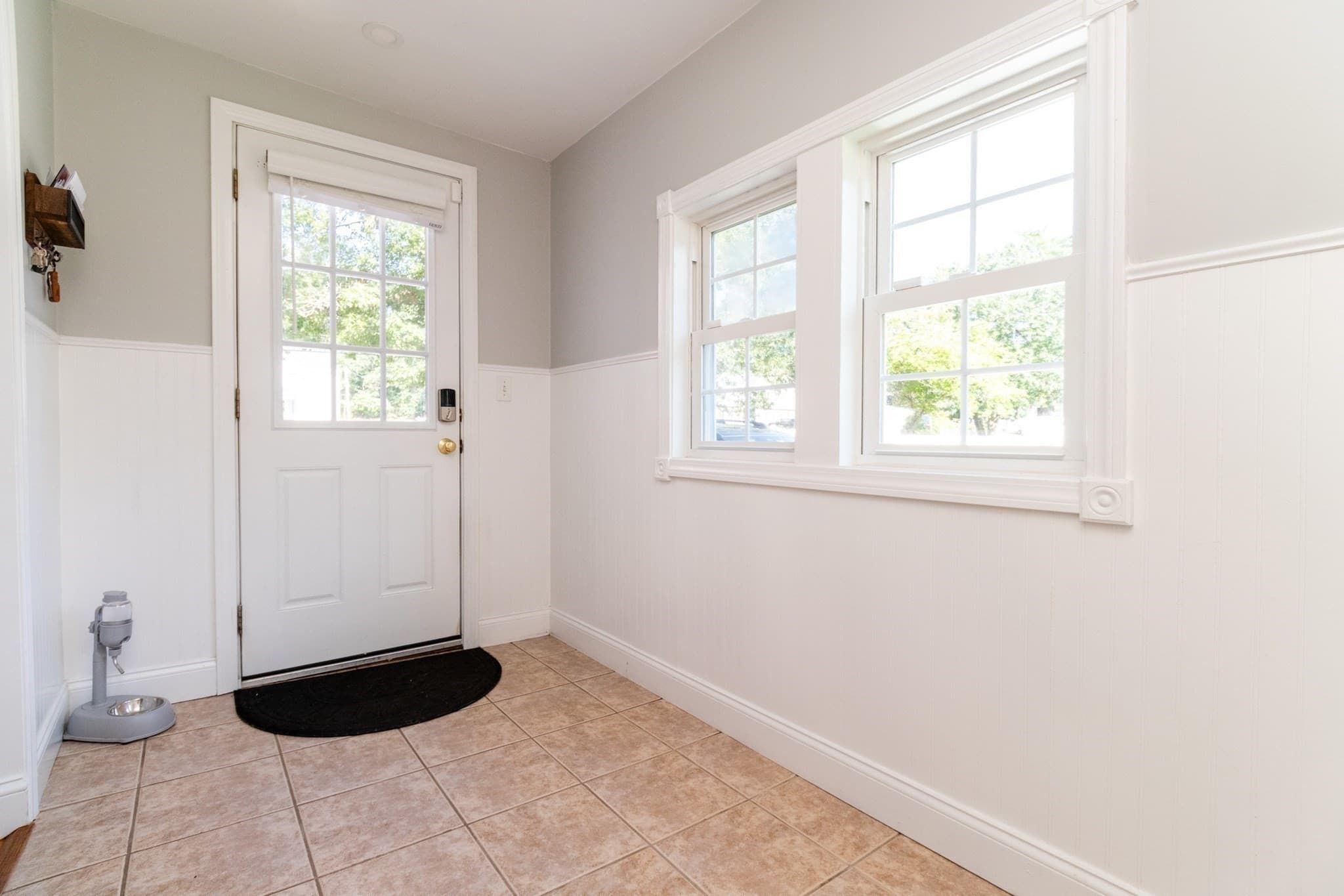 Single Family Residence at 933 Washington St, Easton MA 02375, Easton, photo 12 of 36