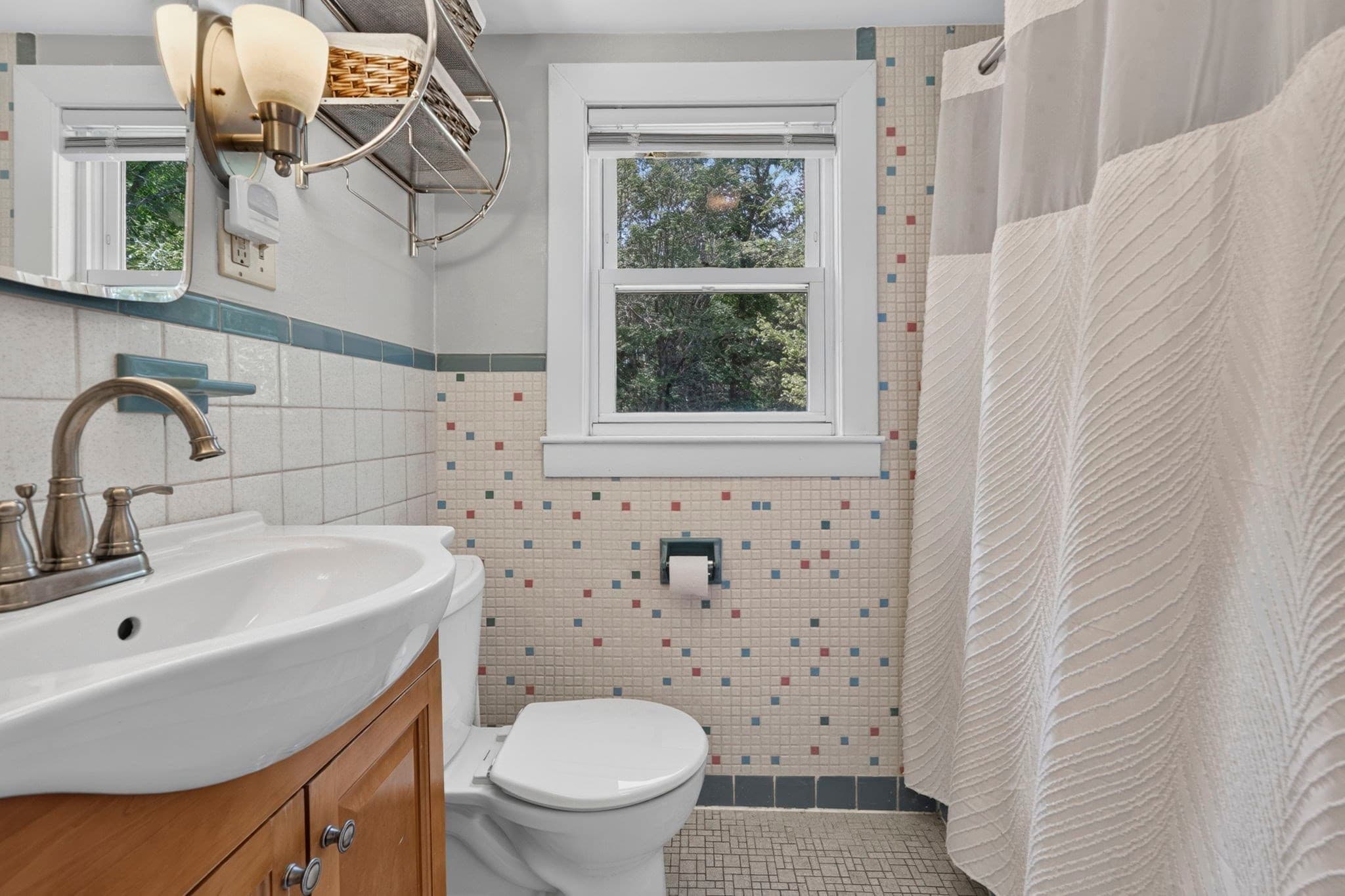 Single Family Residence at 28 Sherrick Ave., Holbrook MA 02343, Holbrook, photo 27 of 40