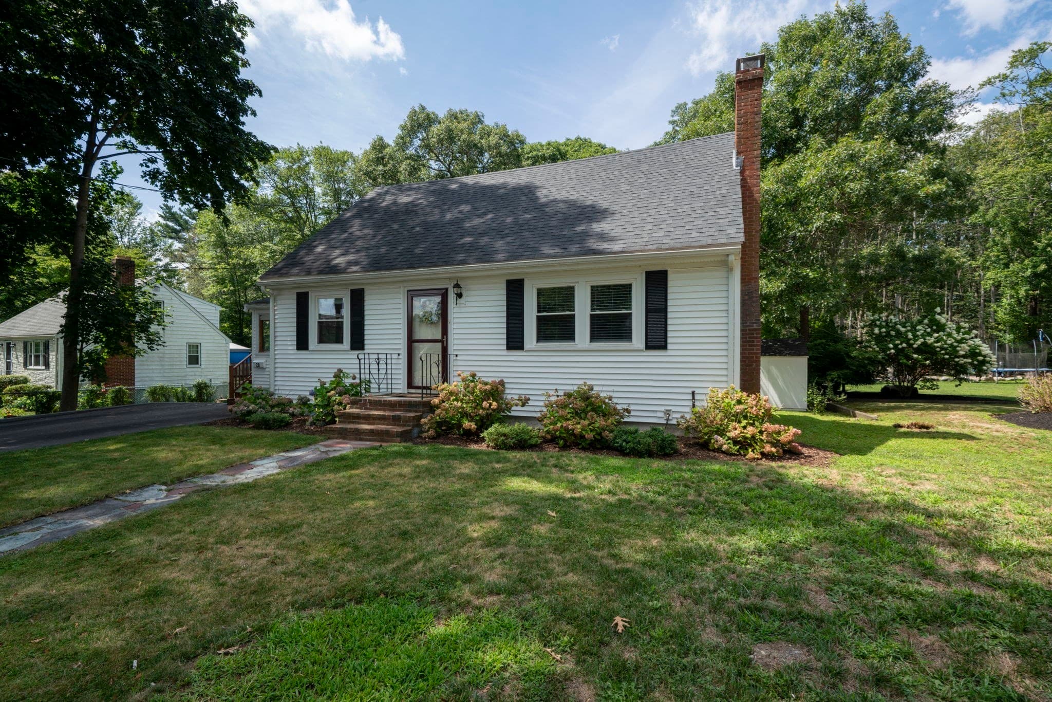 Single Family Residence at 28 Sherrick Ave., Holbrook MA 02343, Holbrook, photo 2 of 40