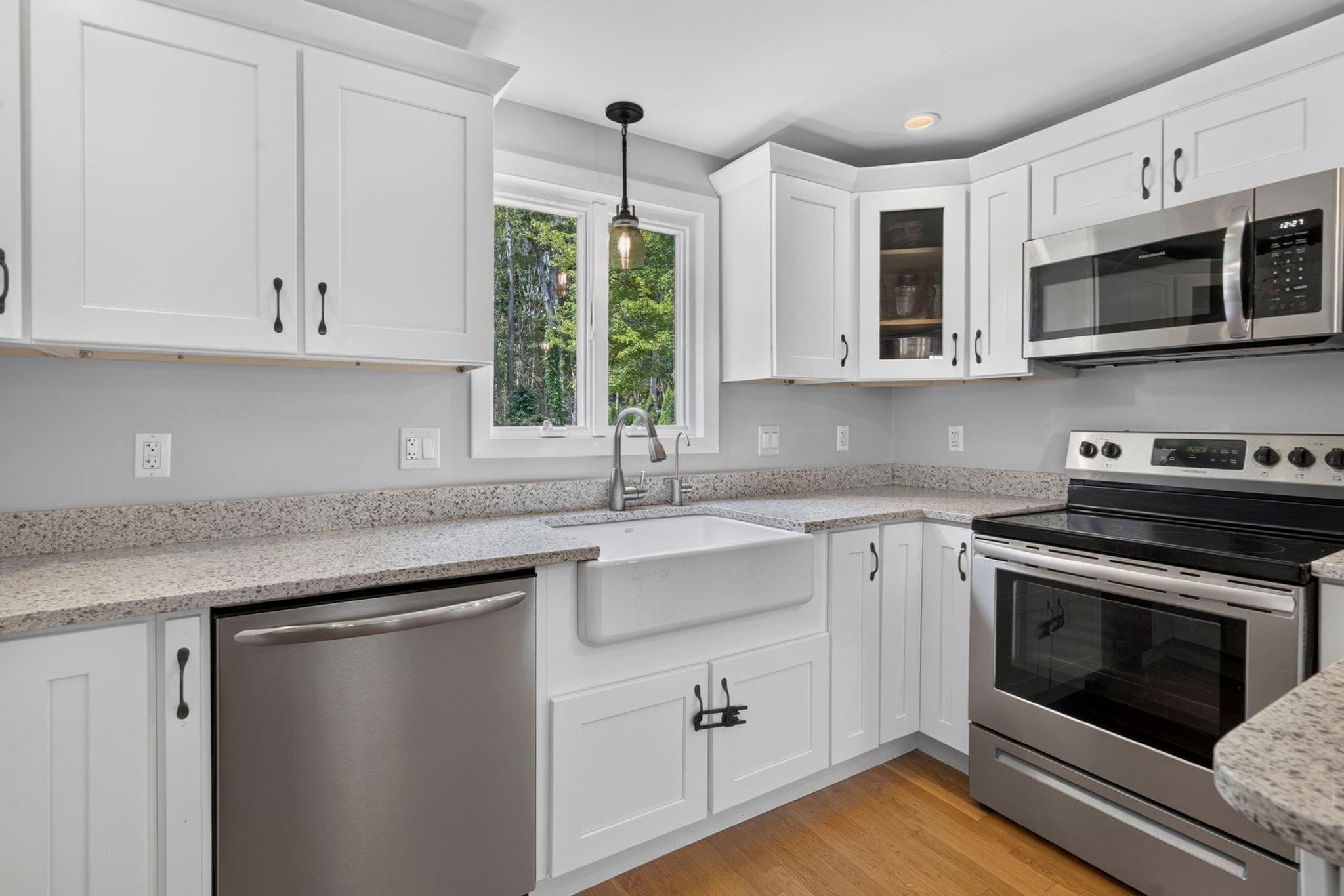 Single Family Residence at 28 Sherrick Ave., Holbrook MA 02343, Holbrook, photo 6 of 40