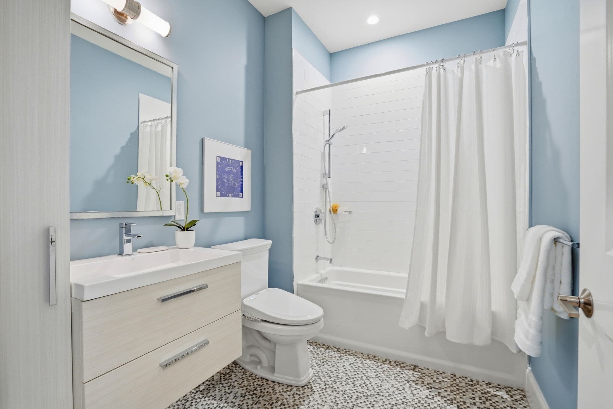 Condominium at 315 Highland Ave # 101, Somerville MA 02144, Somerville, photo 12 of 25