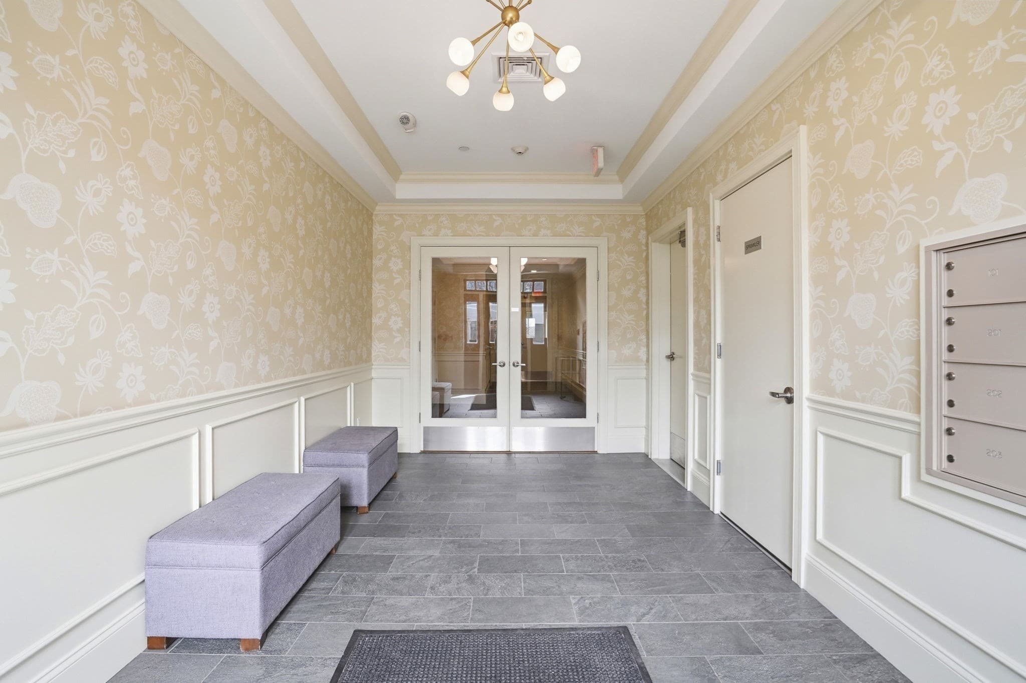 Condominium at 315 Highland Ave # 101, Somerville MA 02144, Somerville, photo 24 of 25
