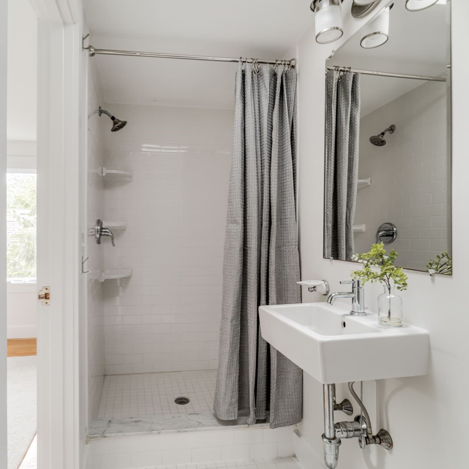 Single Family Residence at 170 Garden Street, Cambridge MA 02138, Cambridge, photo 25 of 39