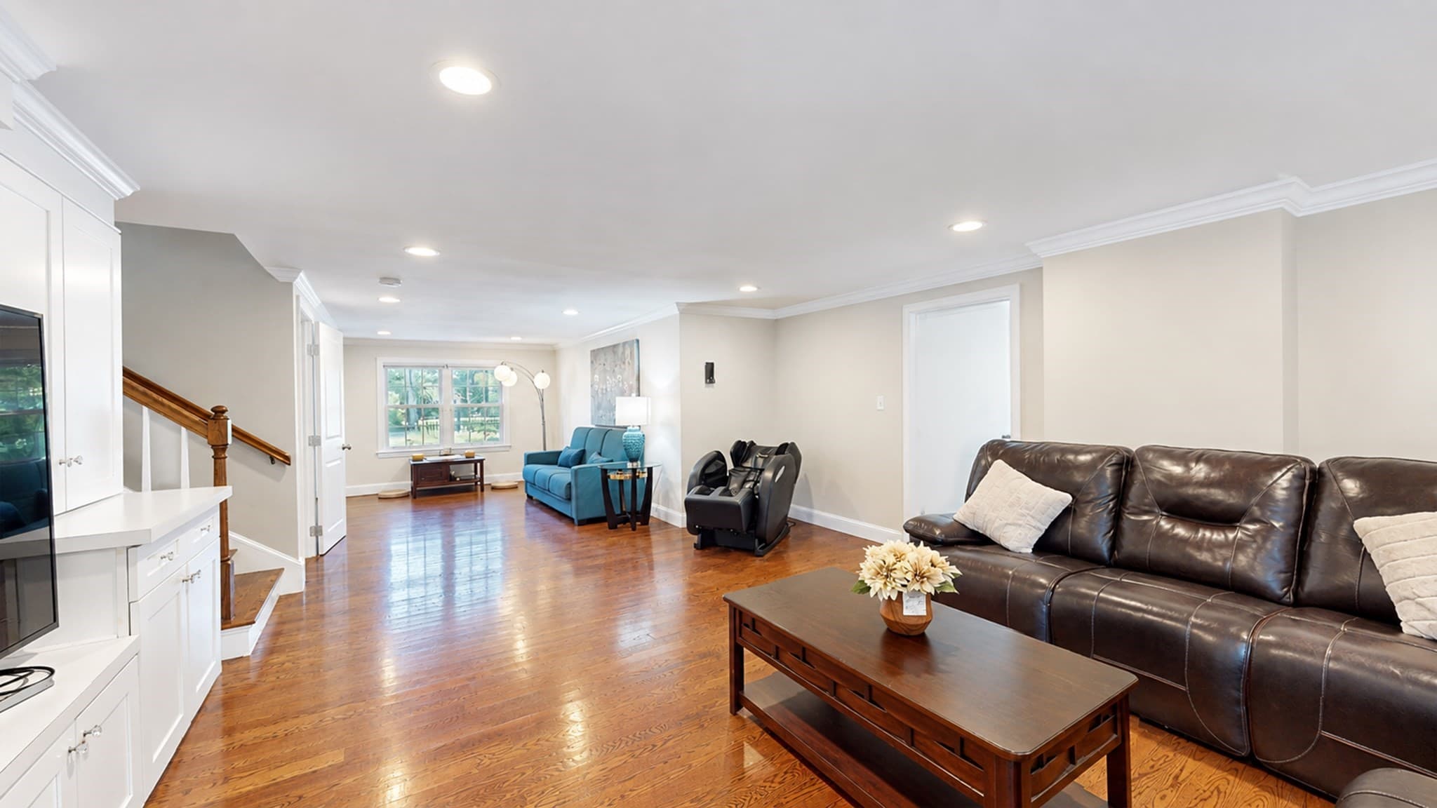 Single Family Residence at 9 Fells Circle, Wellesley MA 02482, Wellesley, photo 4 of 27