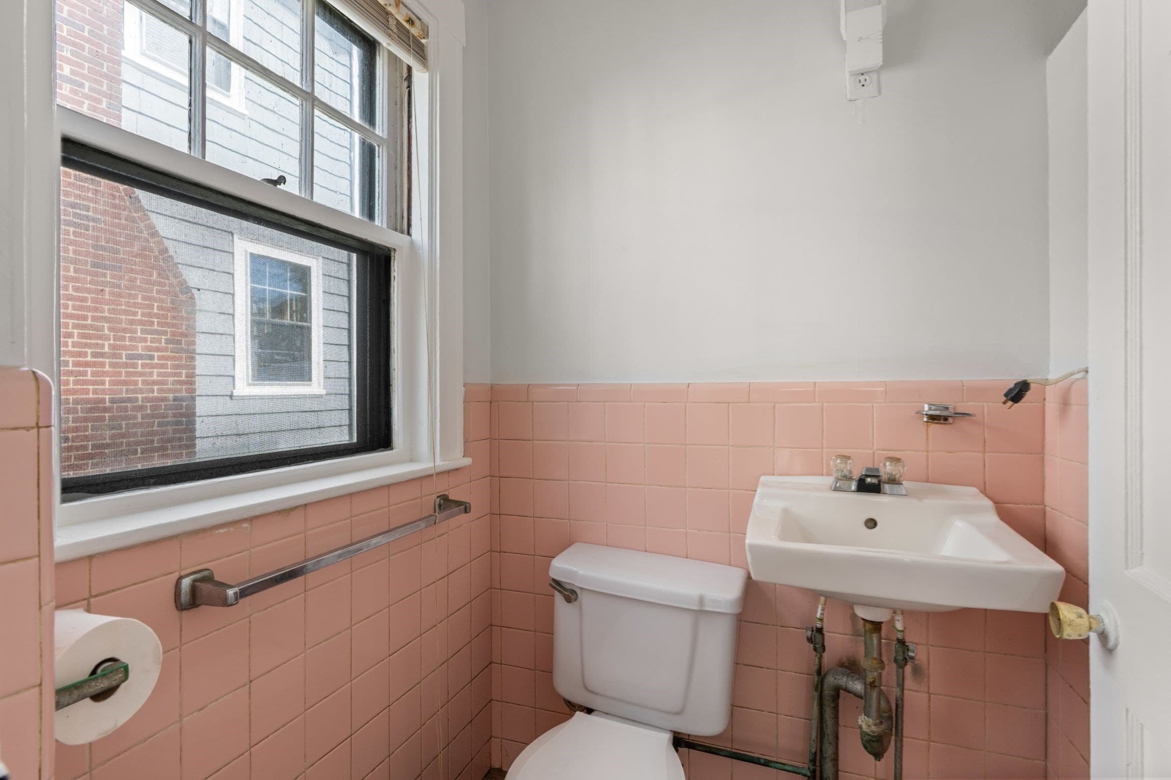 Single Family Residence at 52 Prince St, Boston MA 02130, photo 21 of 42