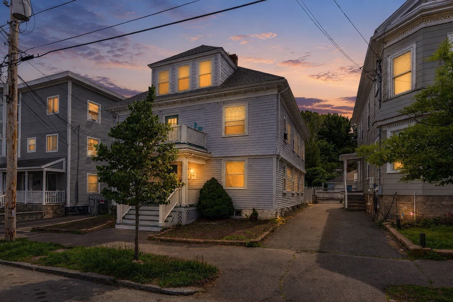 21 Dunlap St # 3, Salem MA 01970
