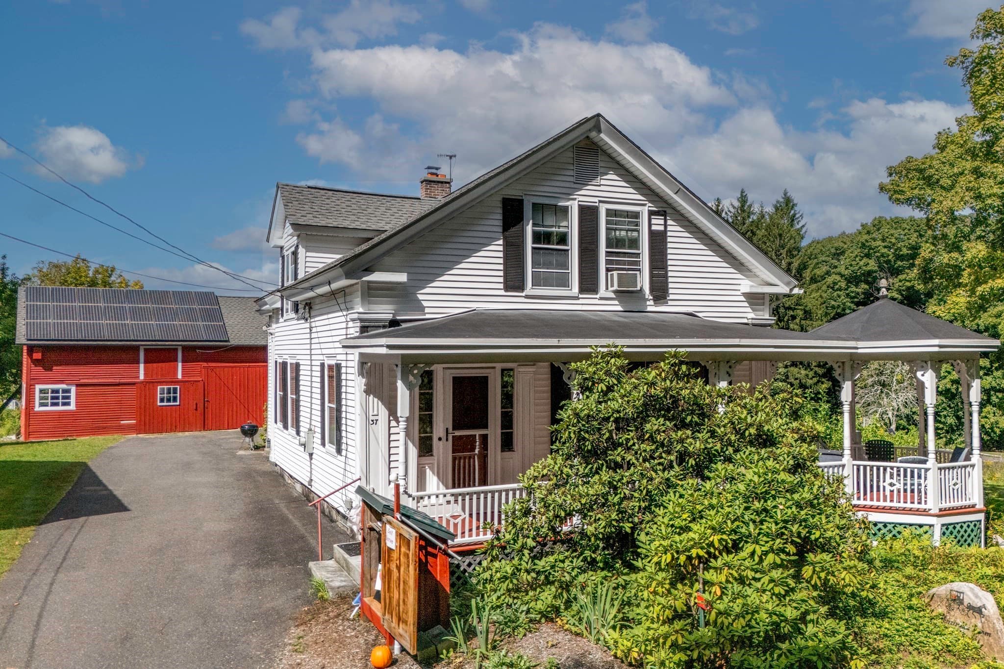 Single Family Residence at 37 Cottage Street, Belchertown MA 01007, Belchertown, photo 3 of 42