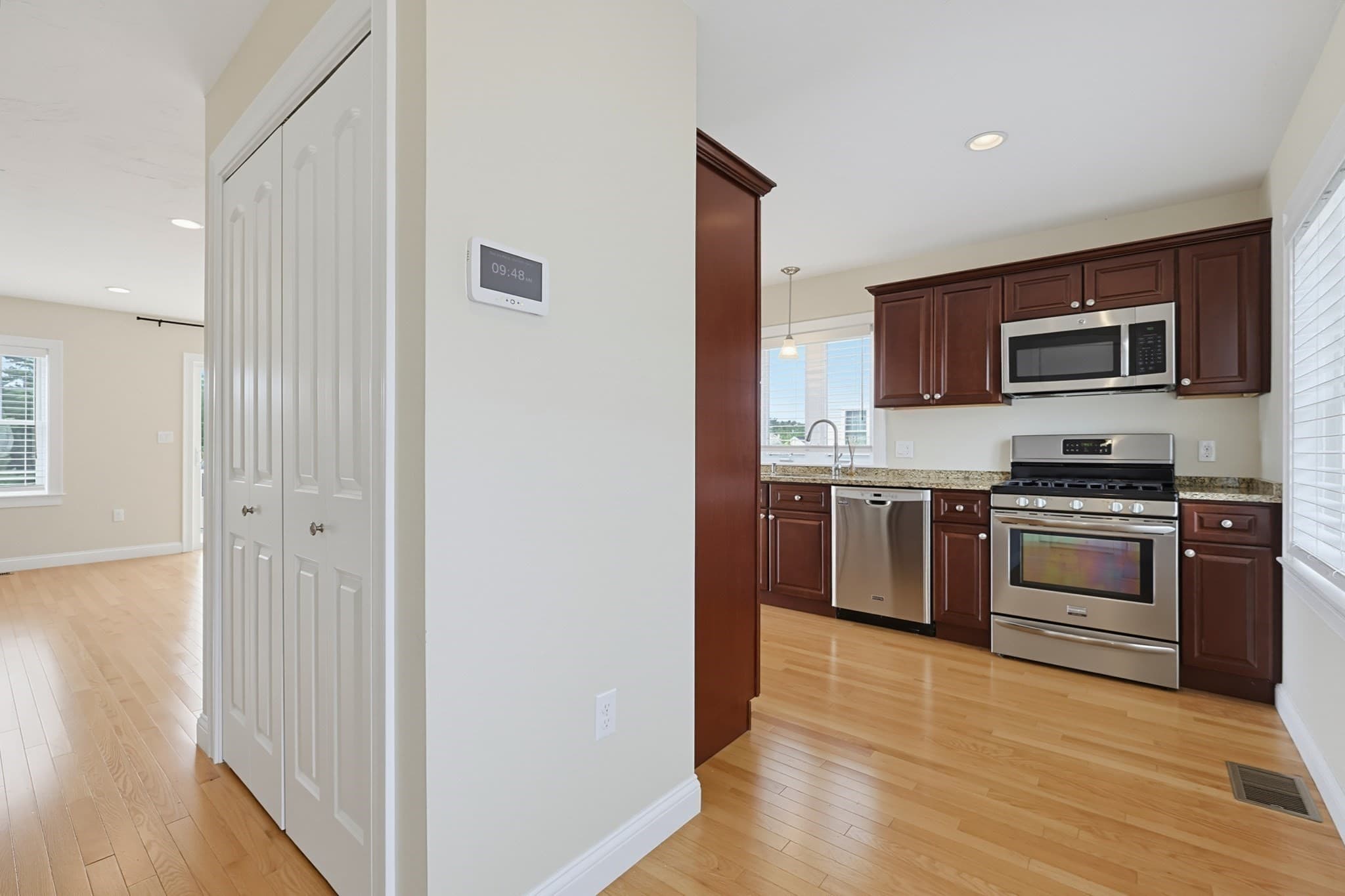 Condominium at 1449 Main St # 4, Hanson MA 02341, Hanson, photo 10 of 41