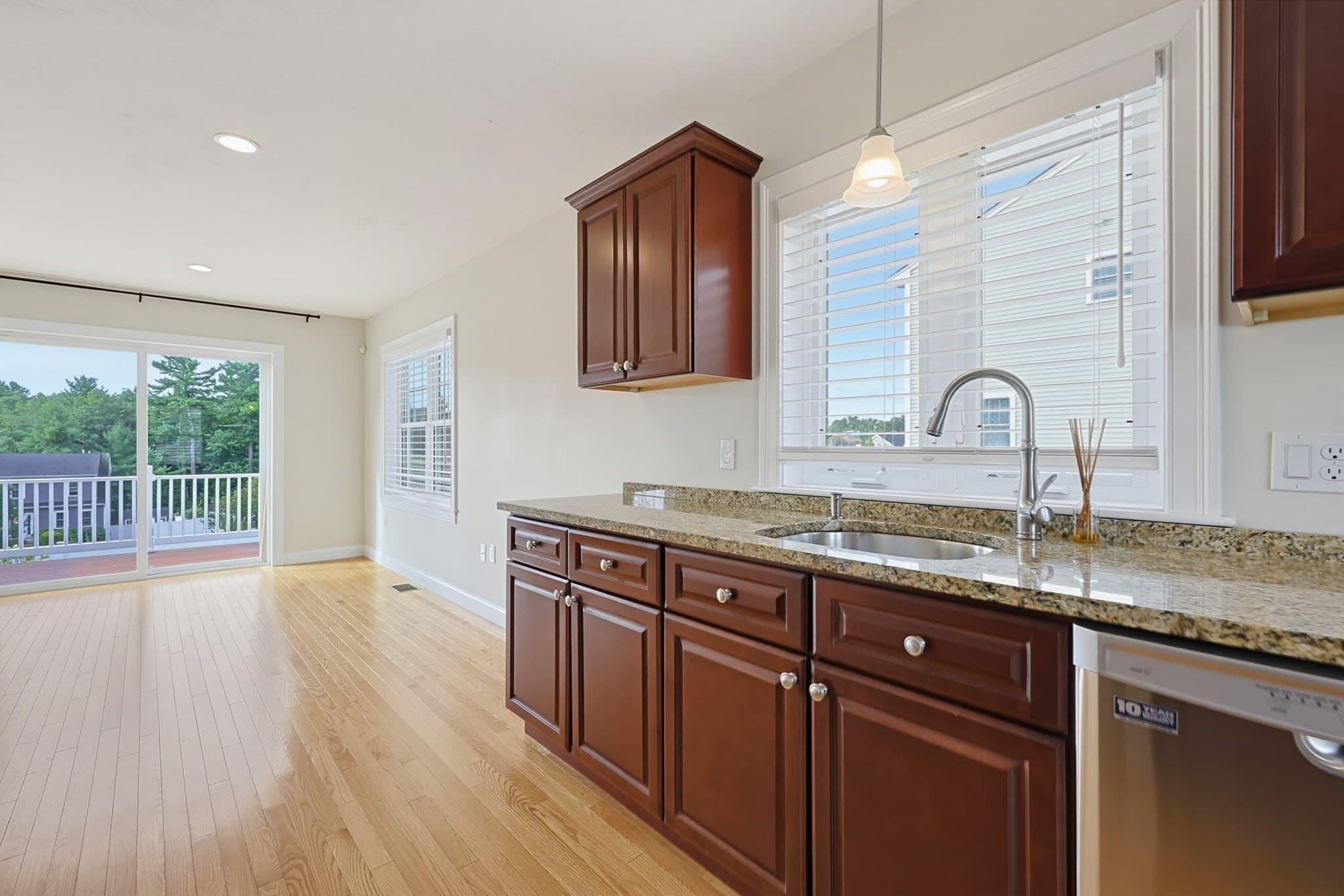 Condominium at 1449 Main St # 4, Hanson MA 02341, Hanson, photo 11 of 41