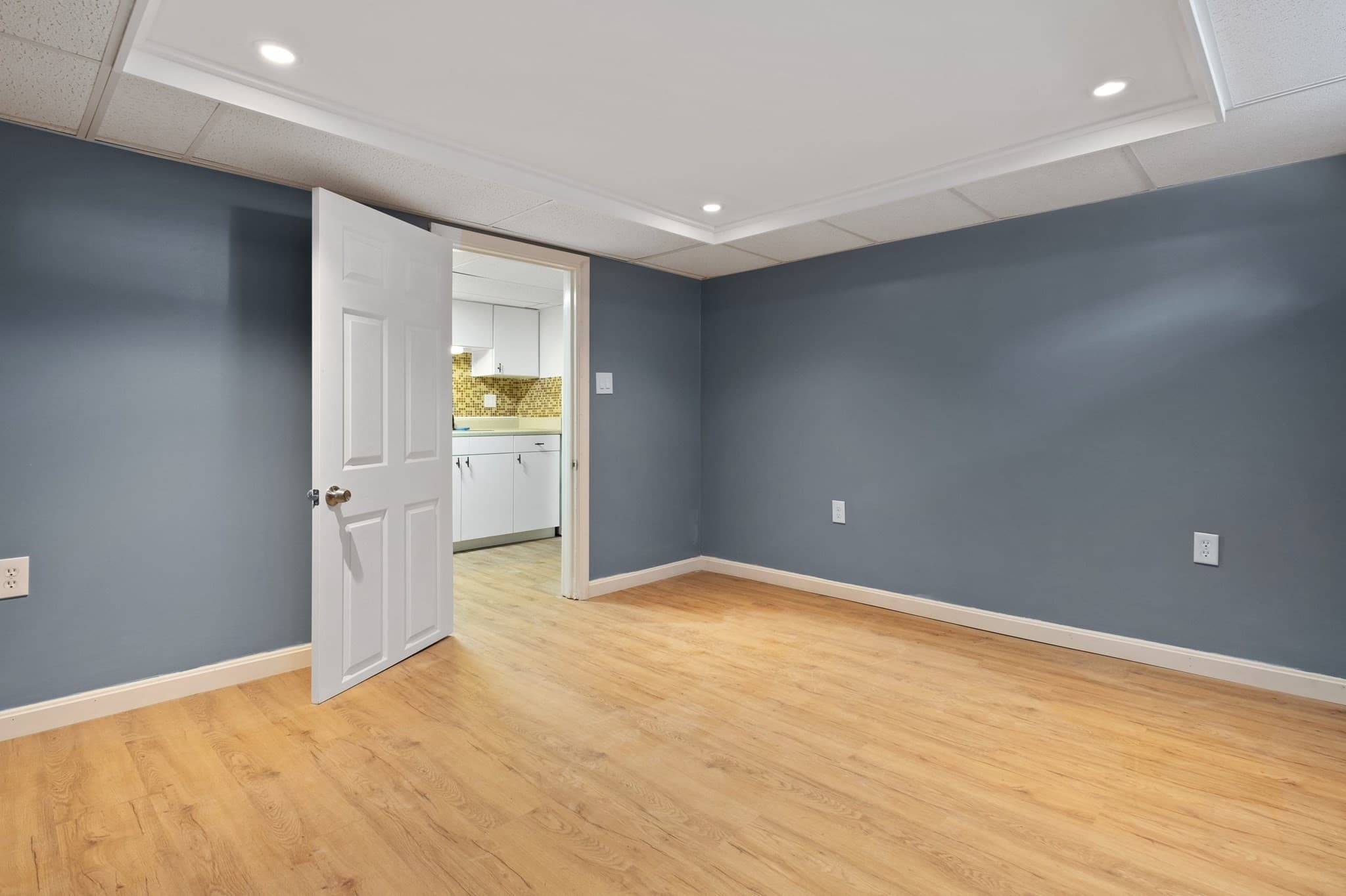 Multi Family at 289 Milton St, Dedham MA 02026, photo 31 of 33