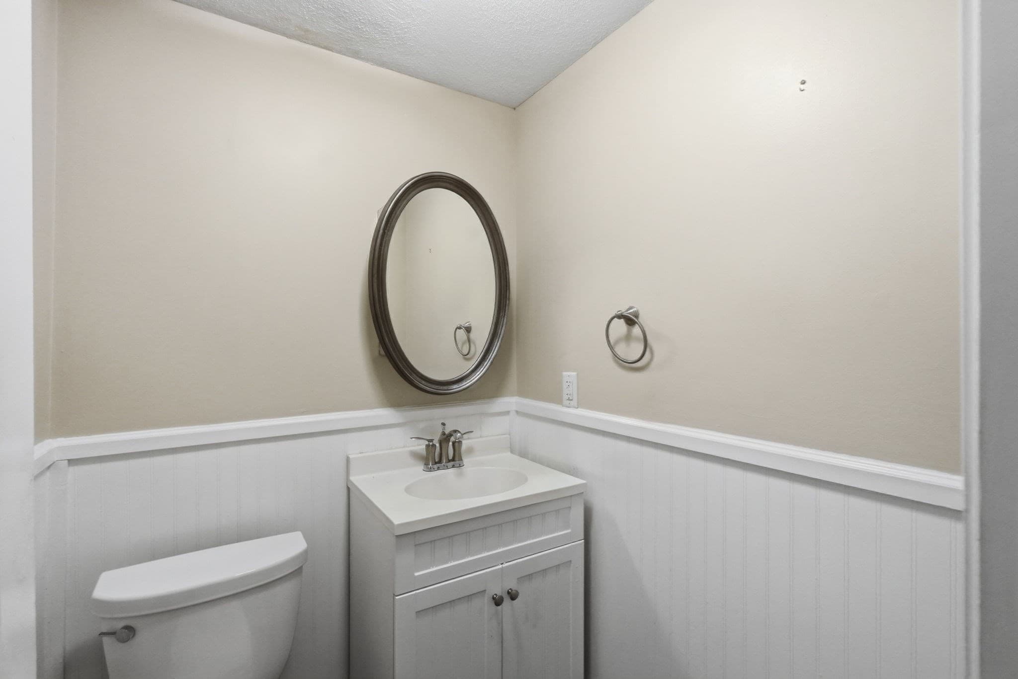Condex at 99 Central St # 99, Woburn MA 01801, Woburn, photo 31 of 37