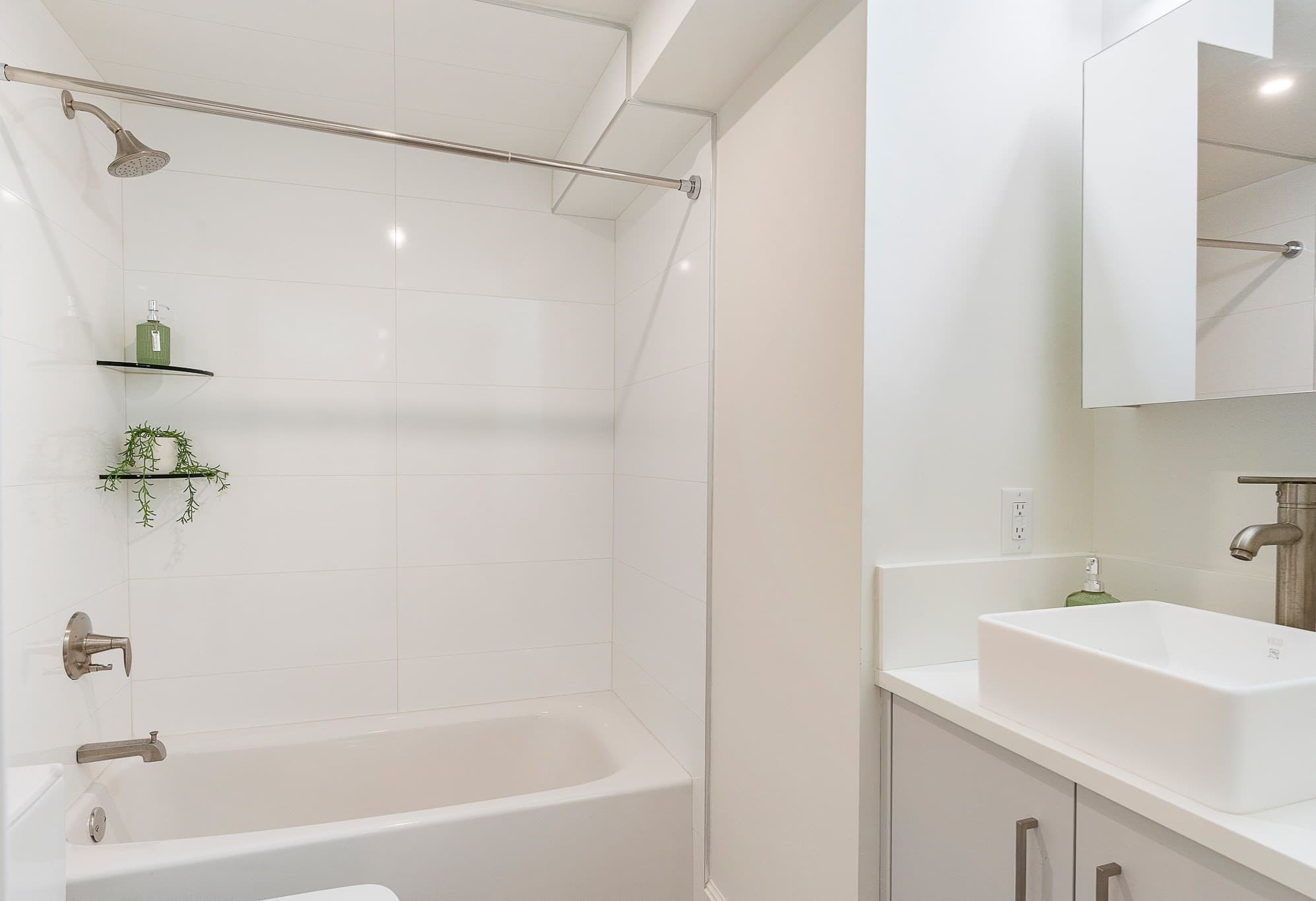 Condominium at 27 Walden St # 2, Cambridge MA 02140, Cambridge, photo 37 of 42