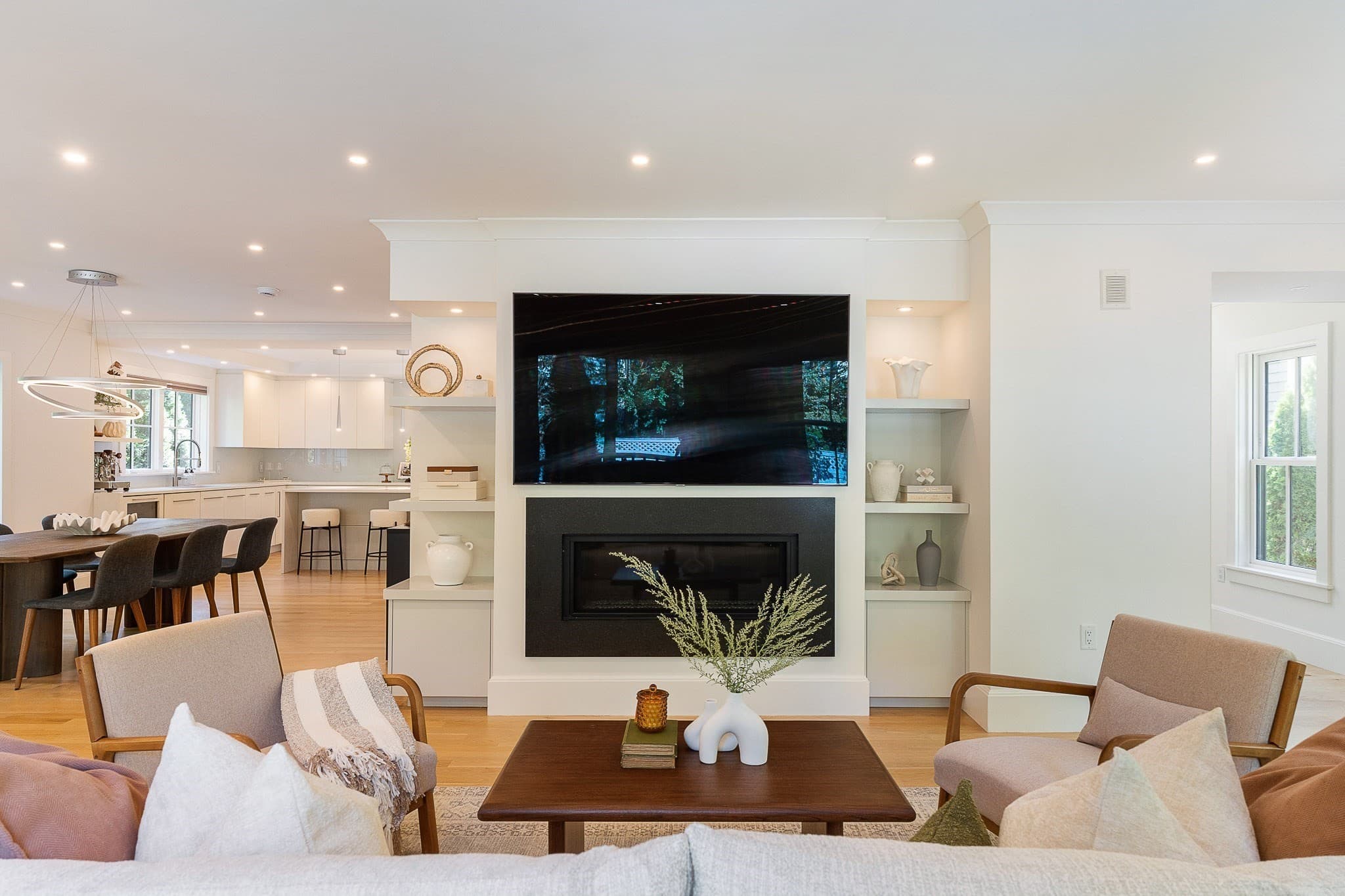 Condominium at 27 Walden St # 2, Cambridge MA 02140, Cambridge, photo 11 of 42