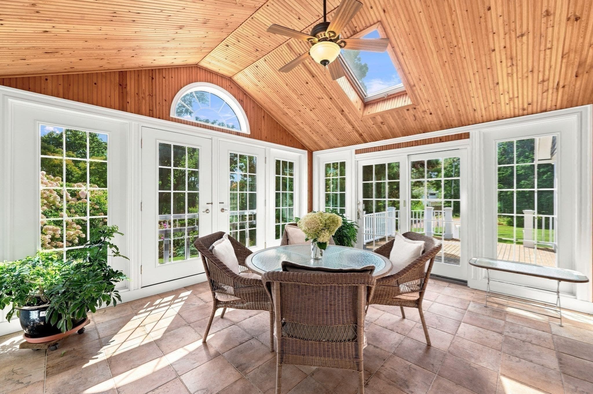 Single Family Residence at 5 Ticehurst Lane, Marblehead MA 01945, Marblehead, photo 6 of 30