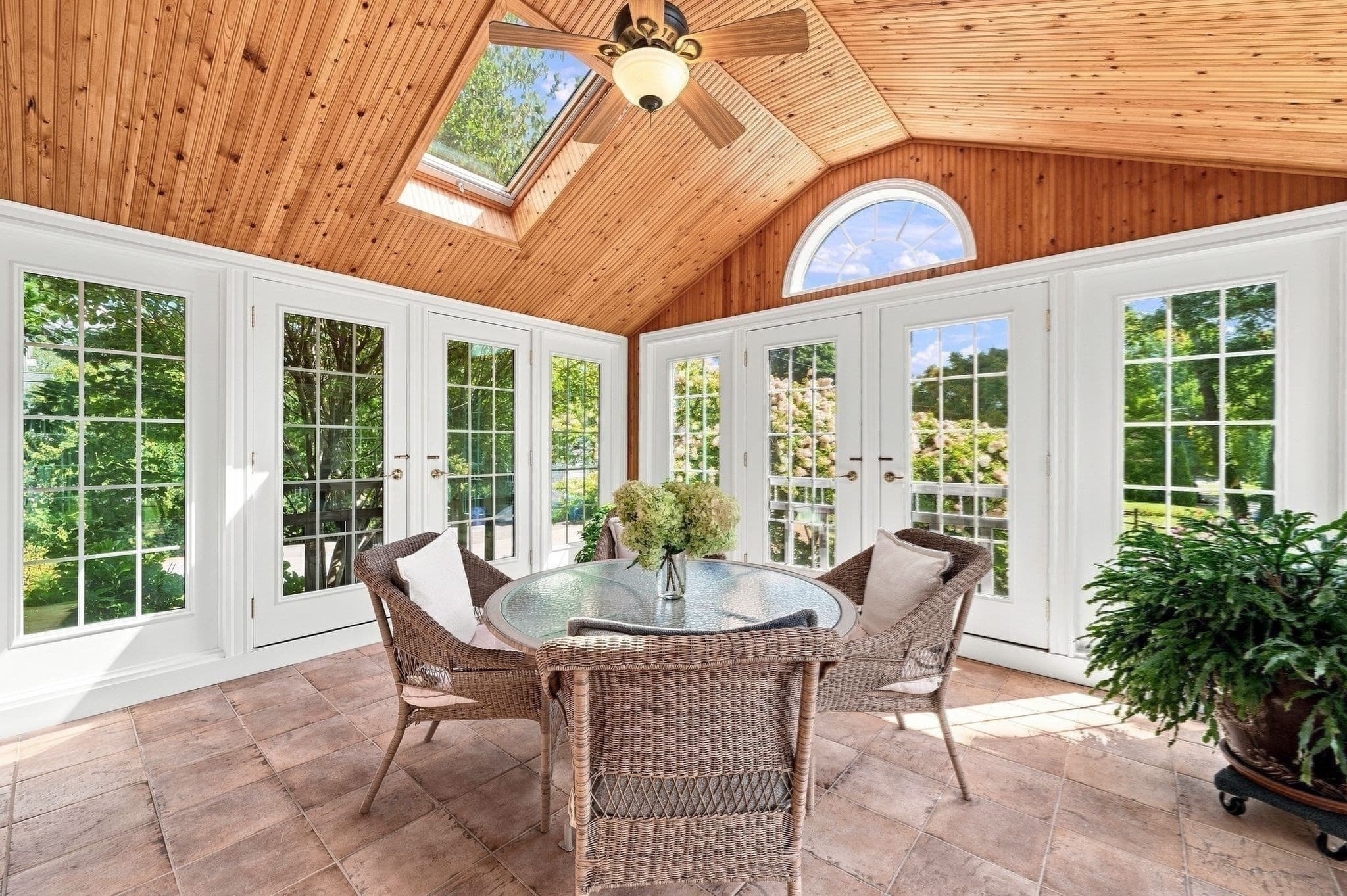 Single Family Residence at 5 Ticehurst Lane, Marblehead MA 01945, Marblehead, photo 8 of 30