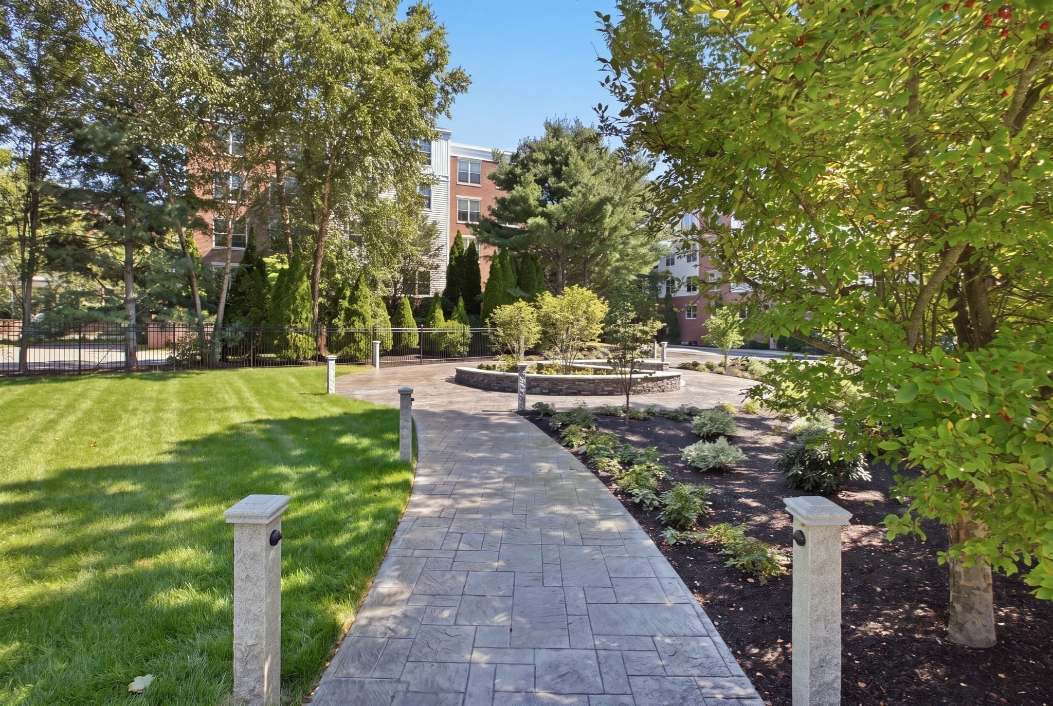 Condominium at 252 Albion St # 24, Wakefield MA 01880, Wakefield, photo 2 of 39