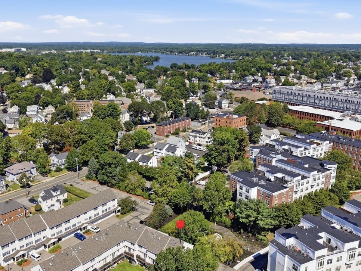 Condominium at 252 Albion St # 24, Wakefield MA 01880, Wakefield, photo 37 of 39