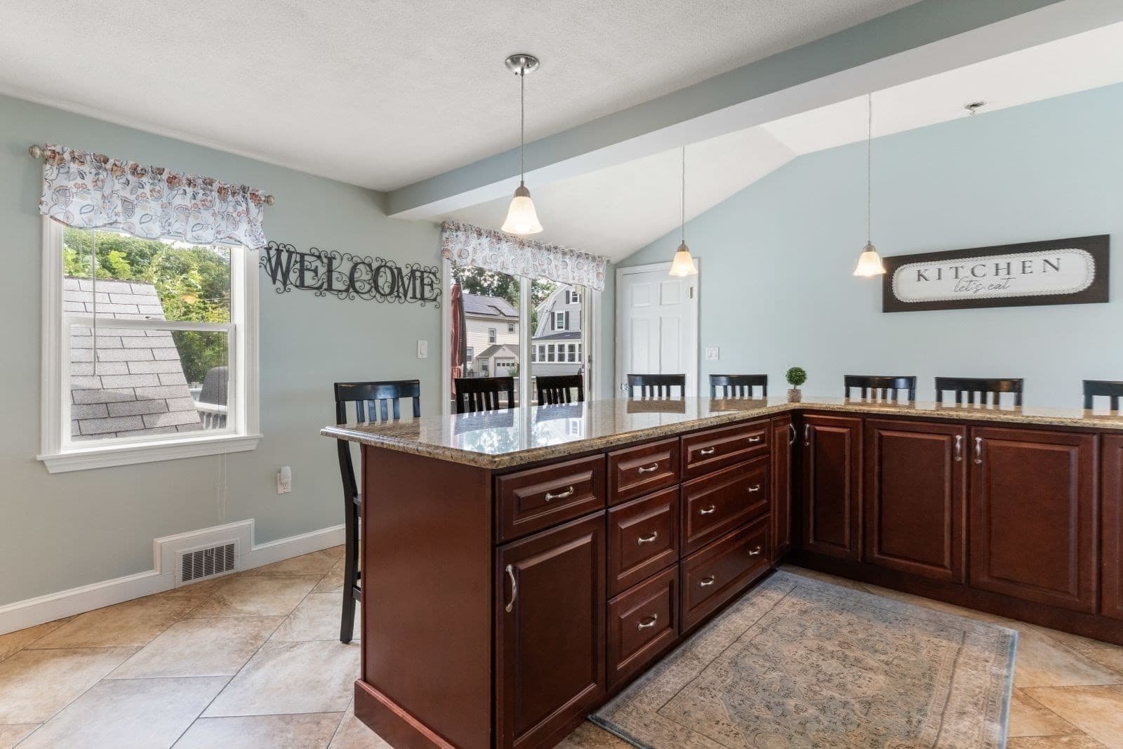 Single Family Residence at 22 Aberdeen Ave, Waltham MA 02453, photo 11 of 40