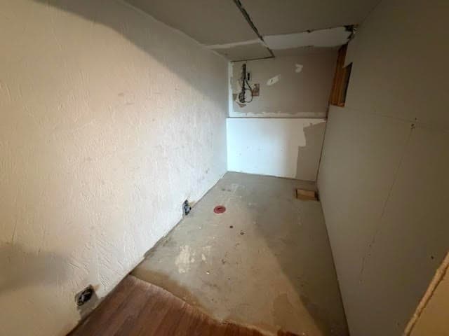 Single Family Residence at 4 Pearlbush Path, Worcester MA 01607, Worcester, photo 38 of 39