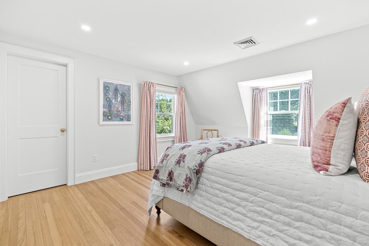 Single Family Residence at 39 Fairbanks Ave, Wellesley MA 02481, Wellesley, photo 29 of 42