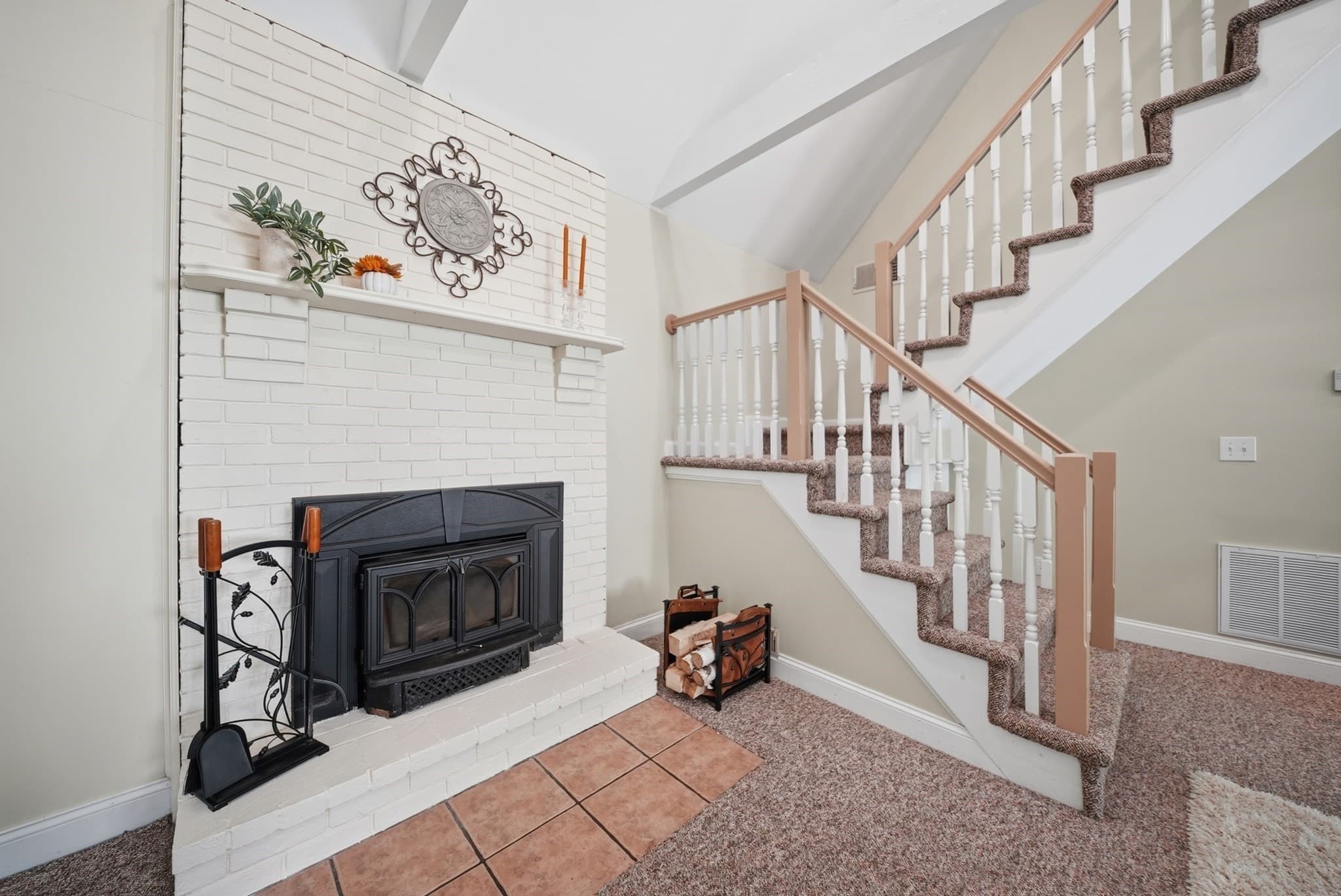 Single Family Residence at 11 Olde Village Road, Salem NH 03079, Salem, photo 13 of 38