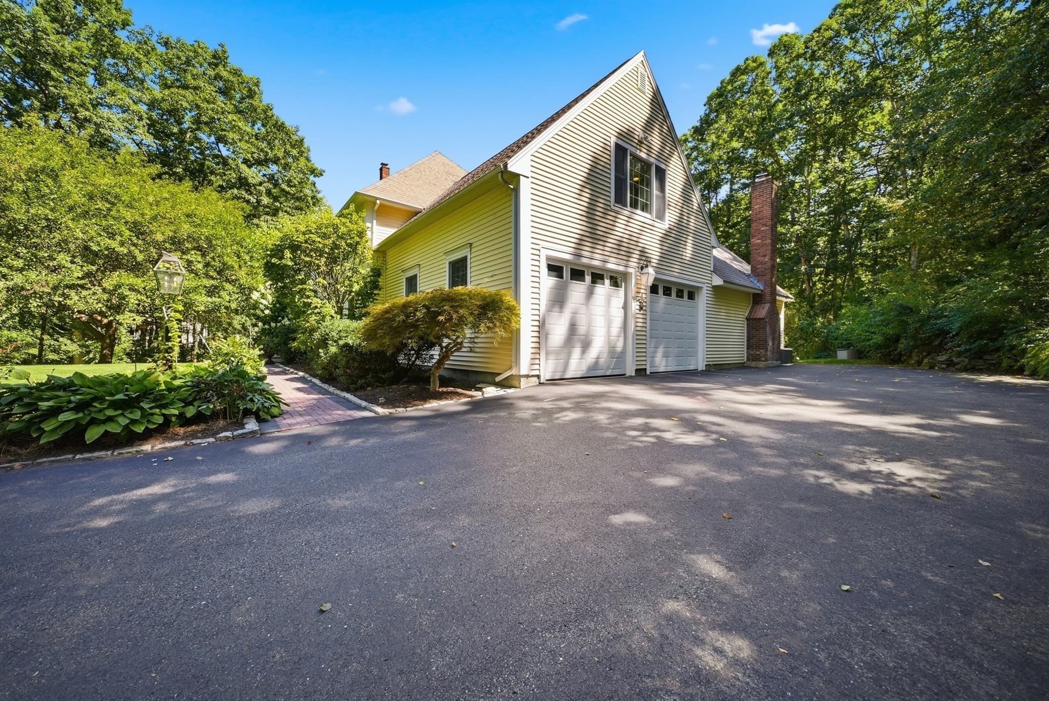 Single Family Residence at 11 Olde Village Road, Salem NH 03079, Salem, photo 30 of 38