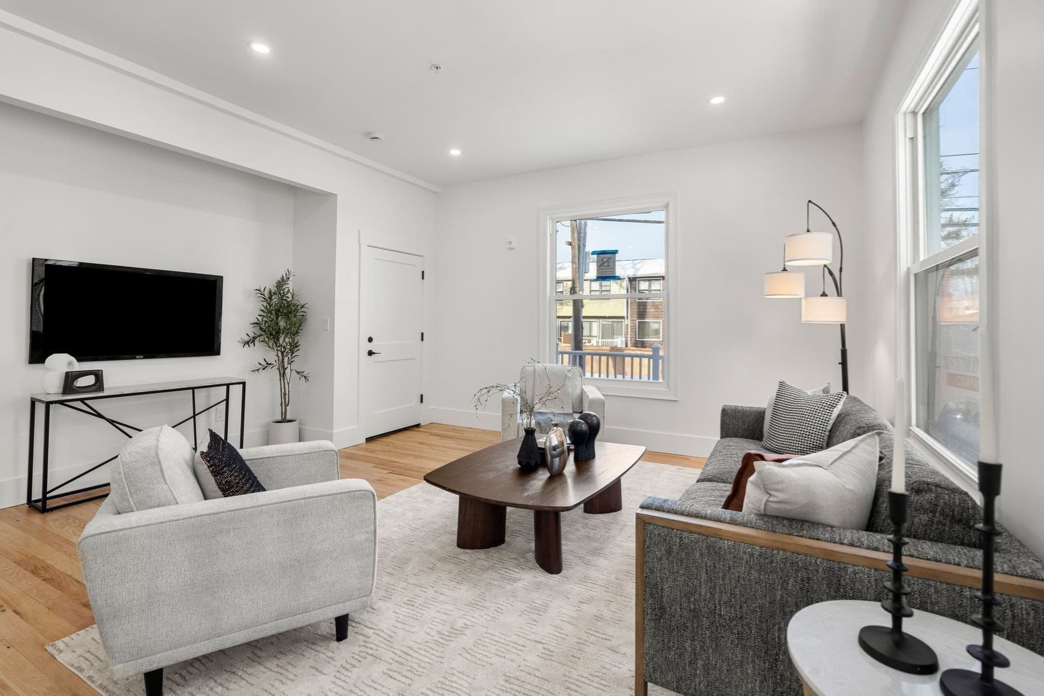 Condominium at 151 Townsend # 2, Boston MA 02121, Boston, photo 6 of 23