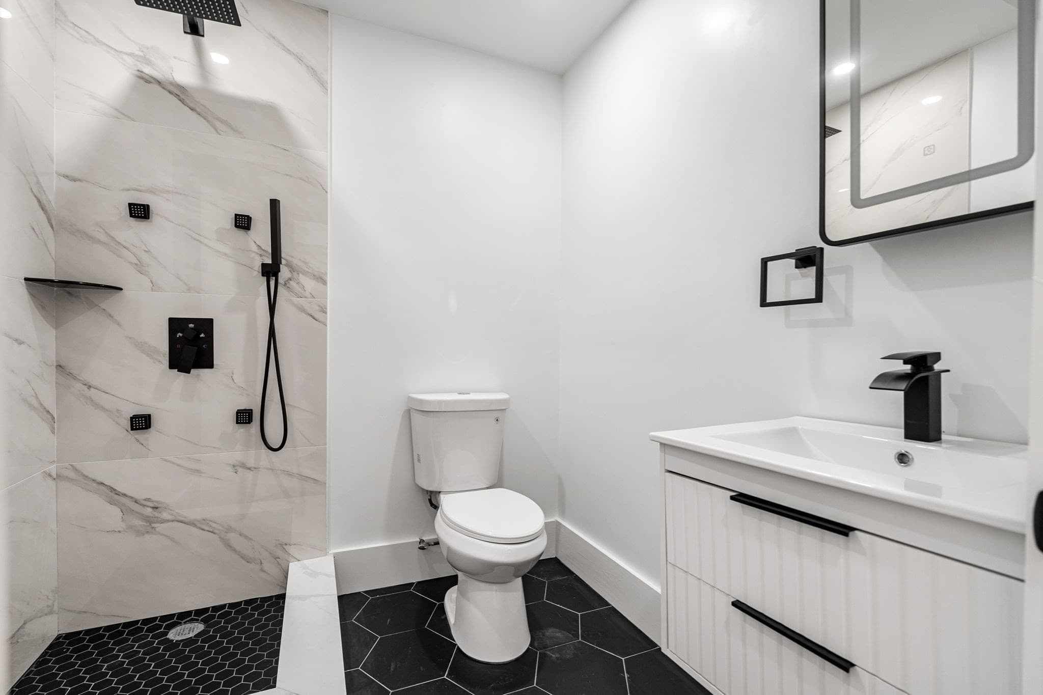 Condominium at 151 Townsend # 2, Boston MA 02121, Boston, photo 16 of 23