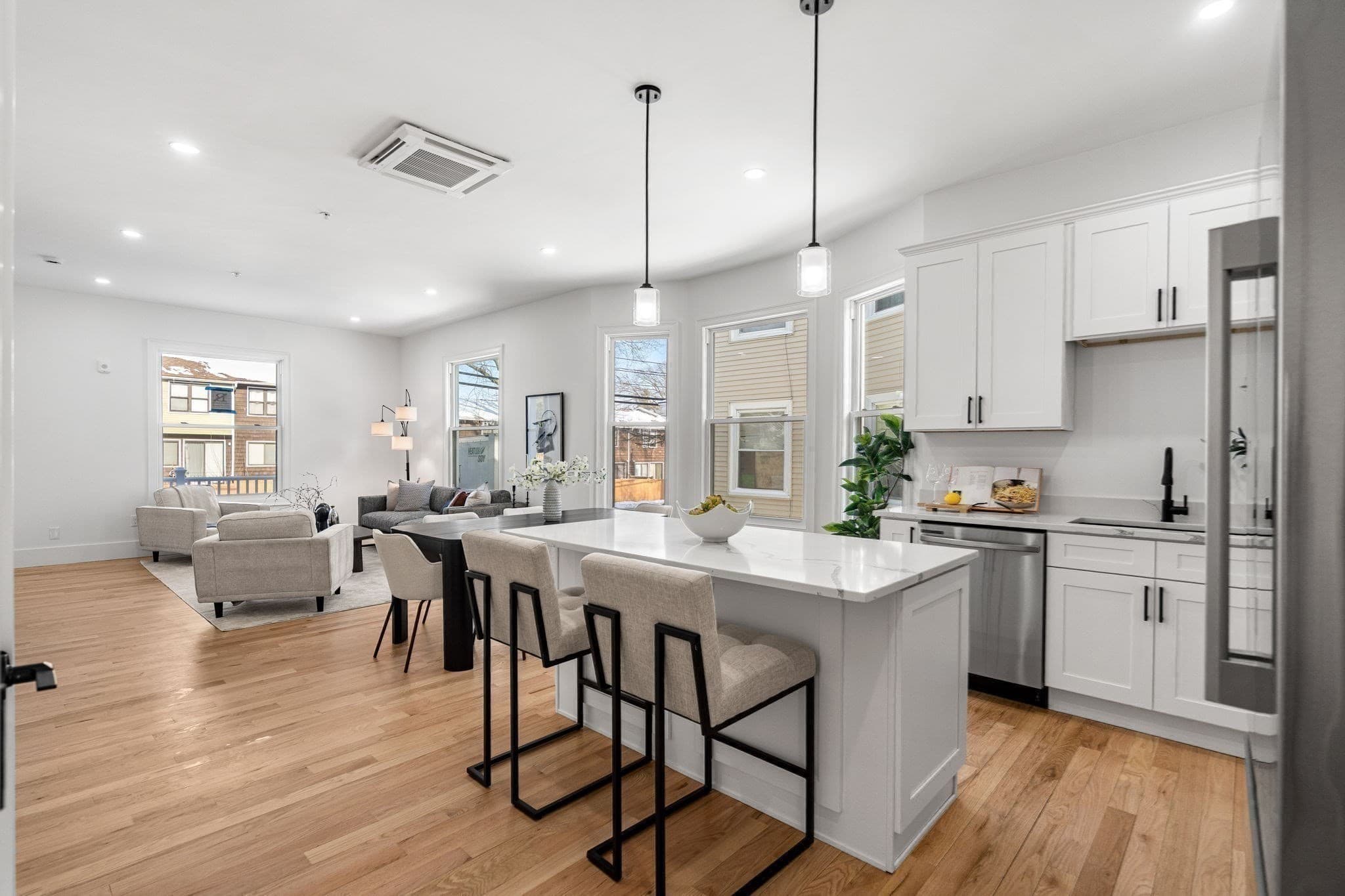 Condominium at 151 Townsend # 2, Boston MA 02121, Boston, photo 3 of 23