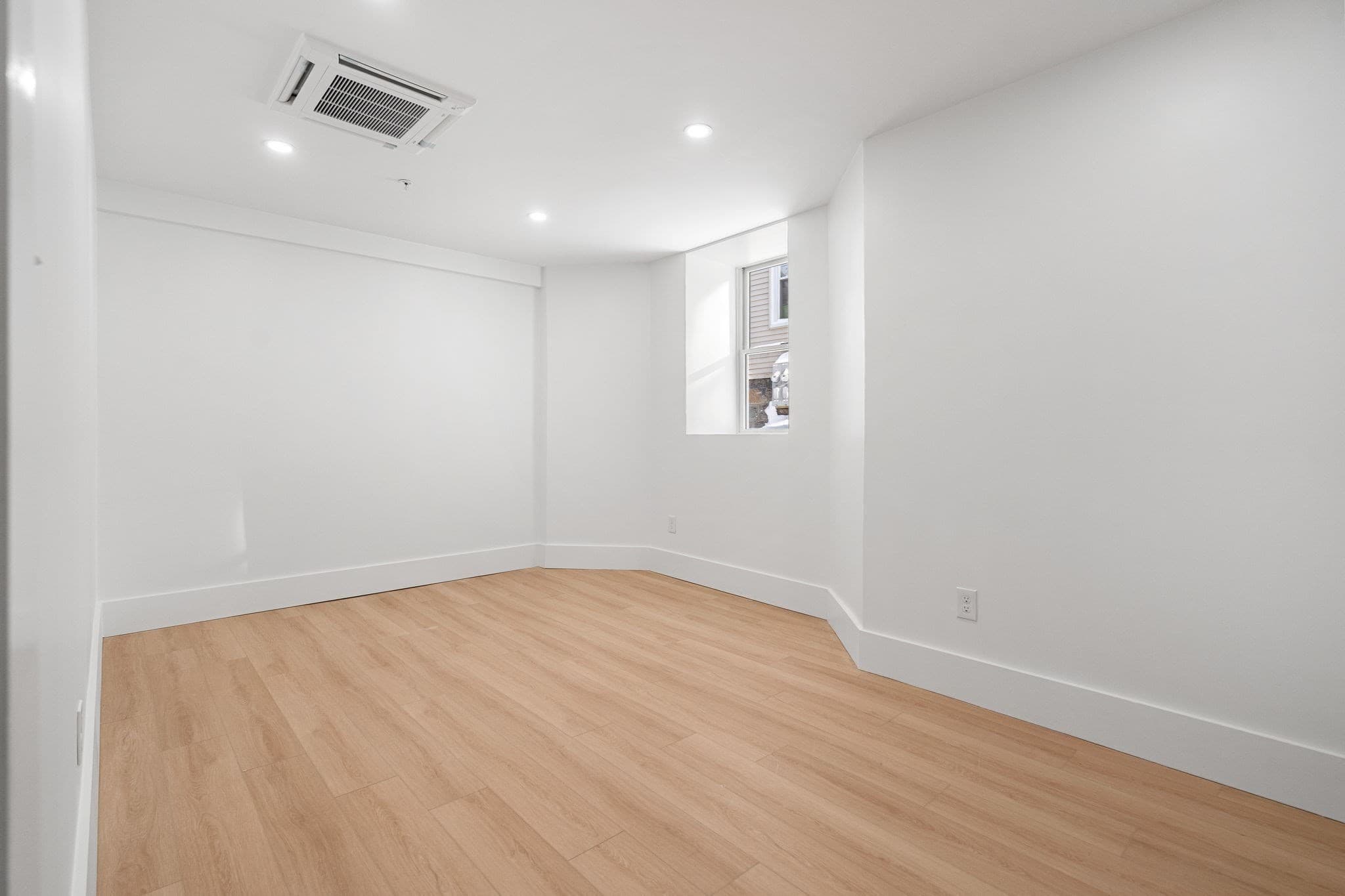 Condominium at 151 Townsend # 2, Boston MA 02121, Boston, photo 15 of 23