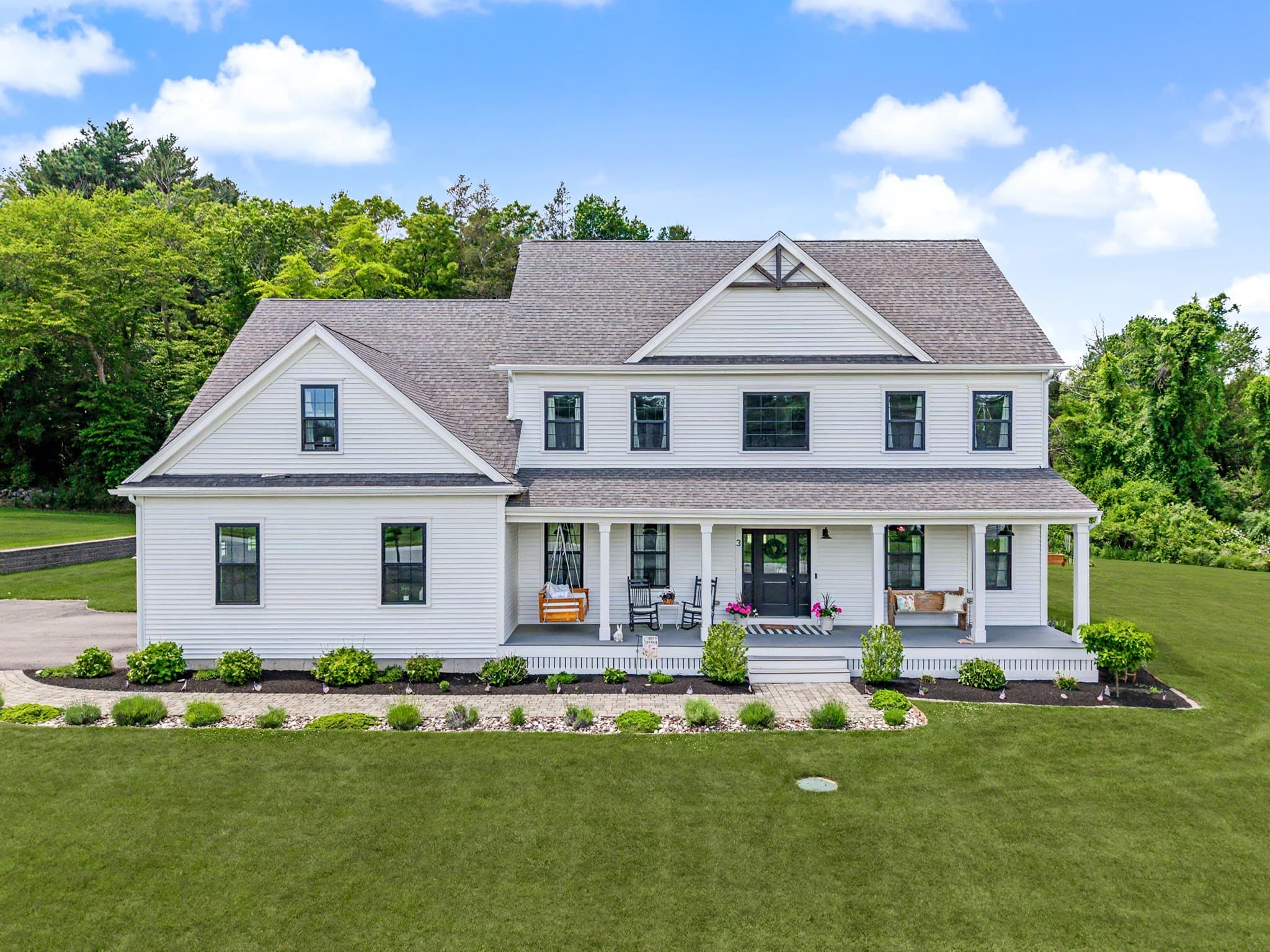 3 Conway Ln, Foxboro MA 02035
