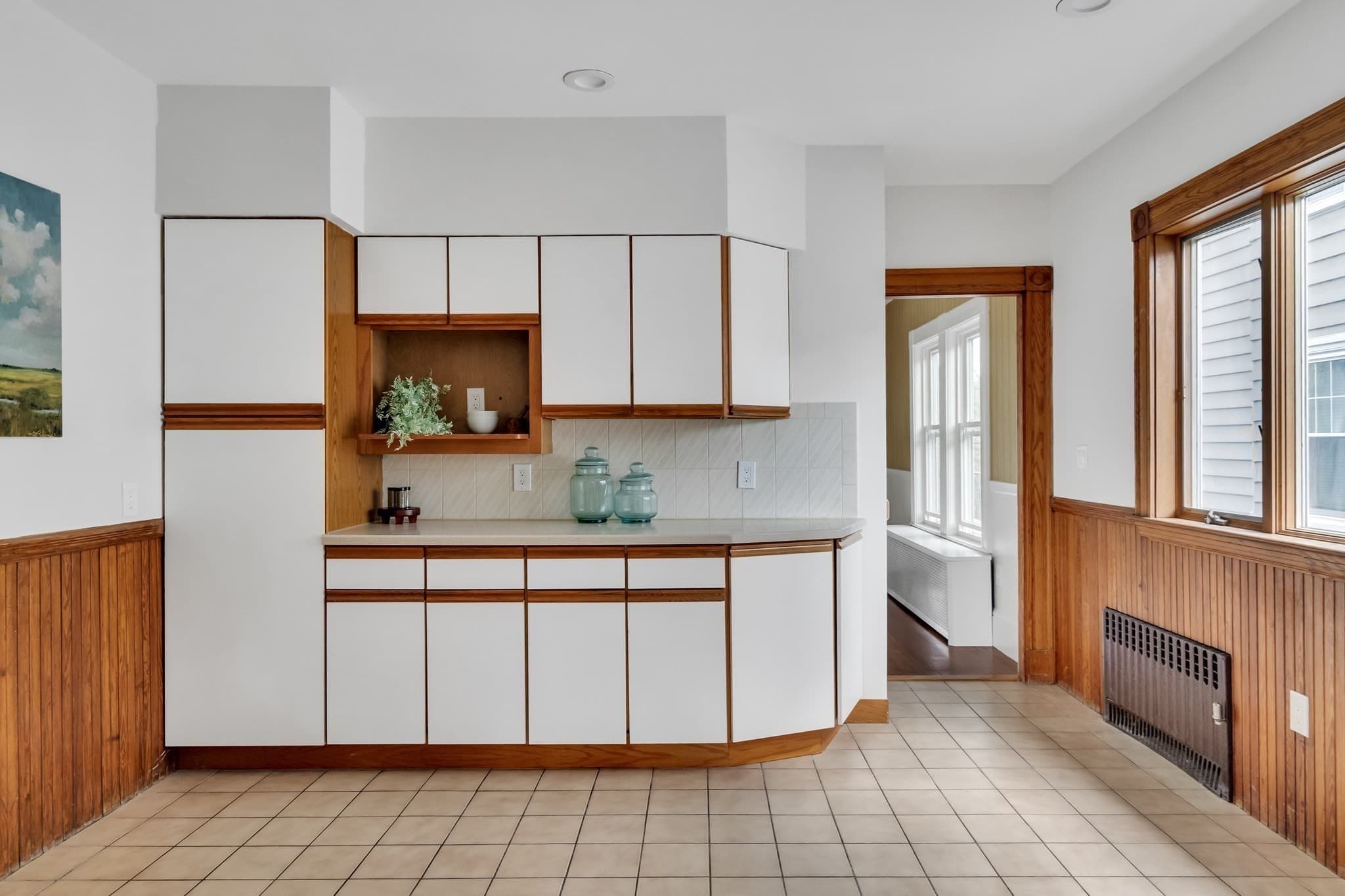 2 Family - 2 Units Up/Down at 15 Yerxa Road, Cambridge MA 02140, Cambridge, photo 11 of 30