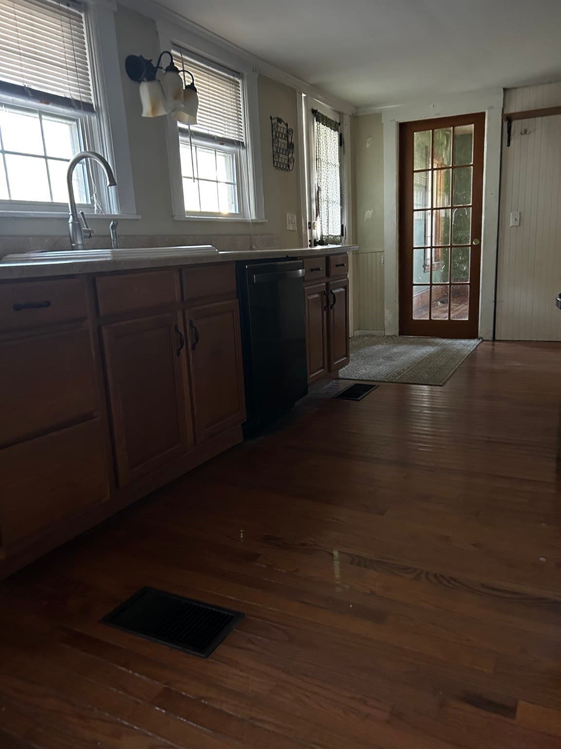Single Family Residence at 201 Union Street, Gardner MA 01440, Gardner, photo 14 of 35