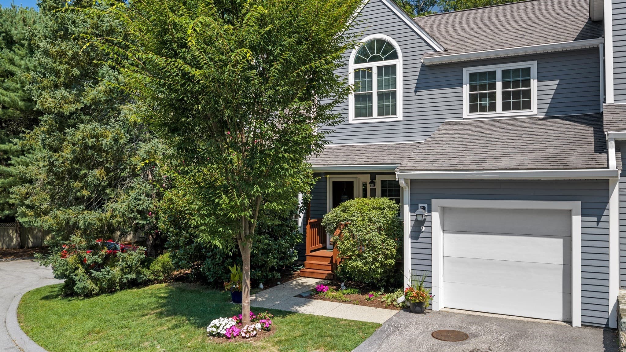 9 Bishops Forest Dr # 9, Waltham MA 02452