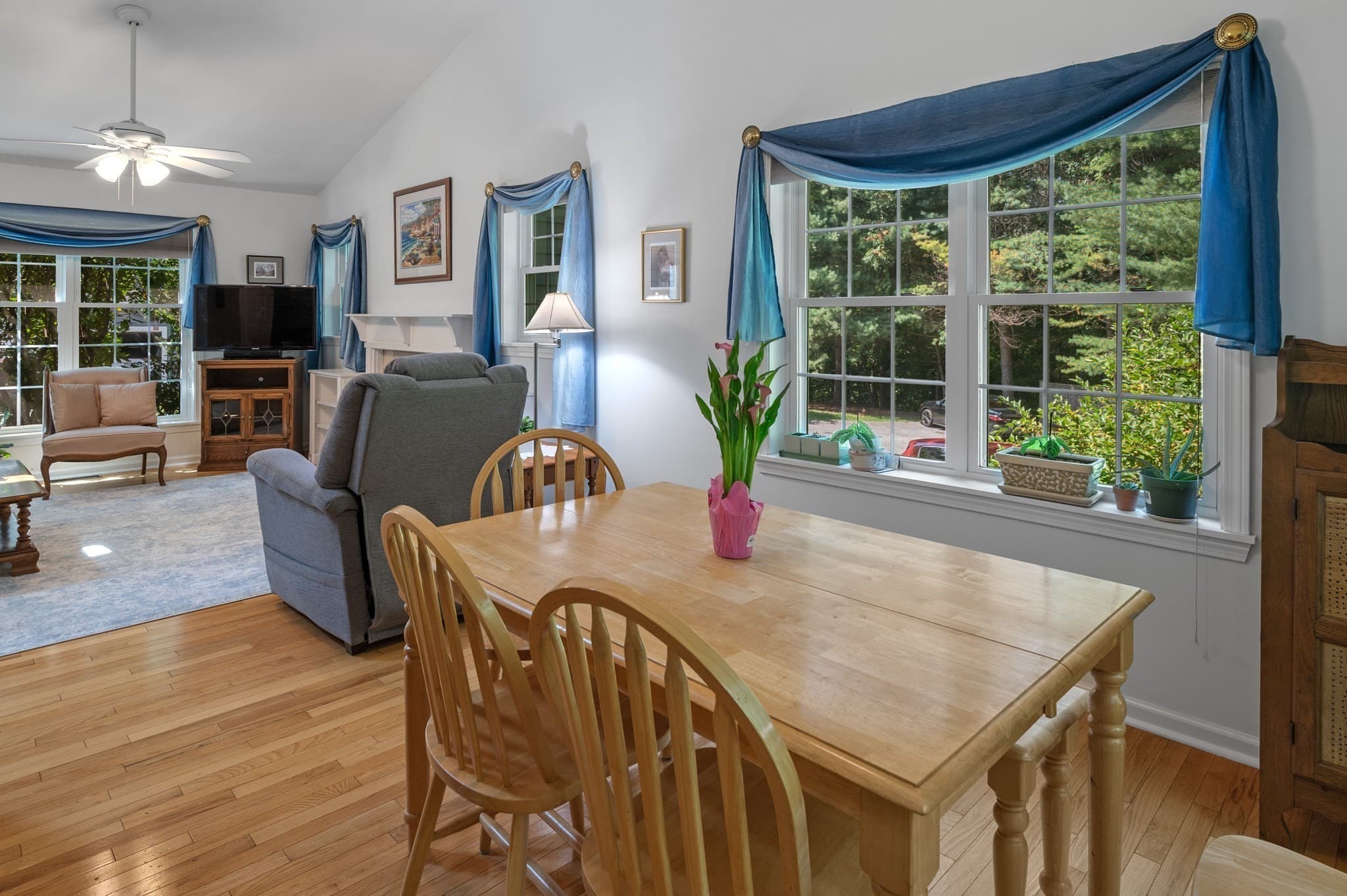 Condominium at 9 Bishops Forest Dr # 9, Waltham MA 02452, photo 4 of 19