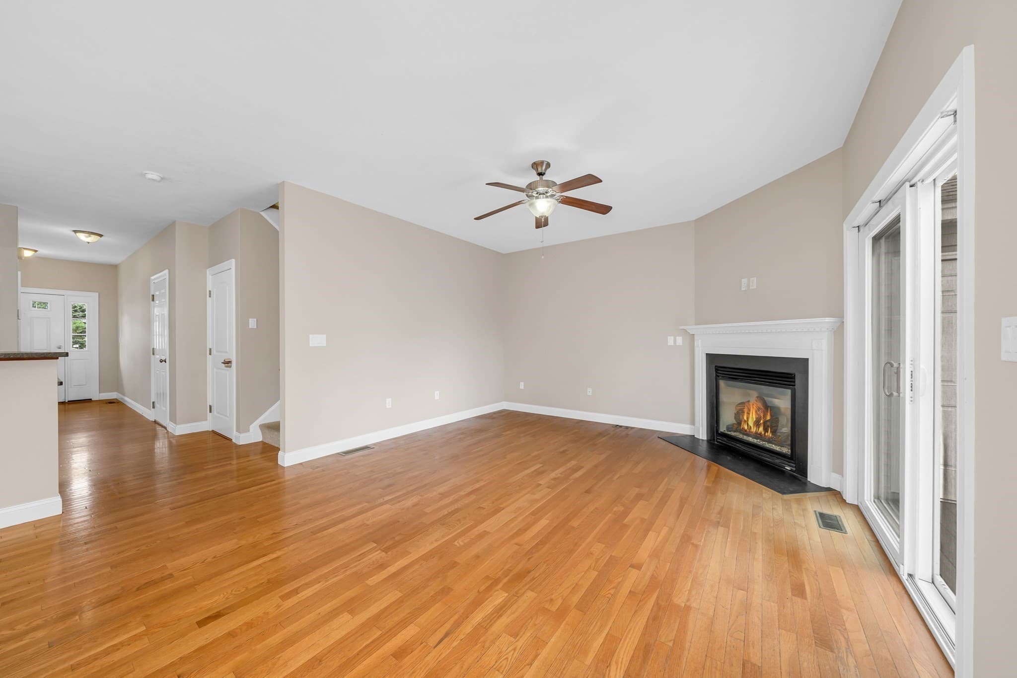 Condominium at 21 County St. # B, Peabody MA 01960, Peabody, photo 12 of 40