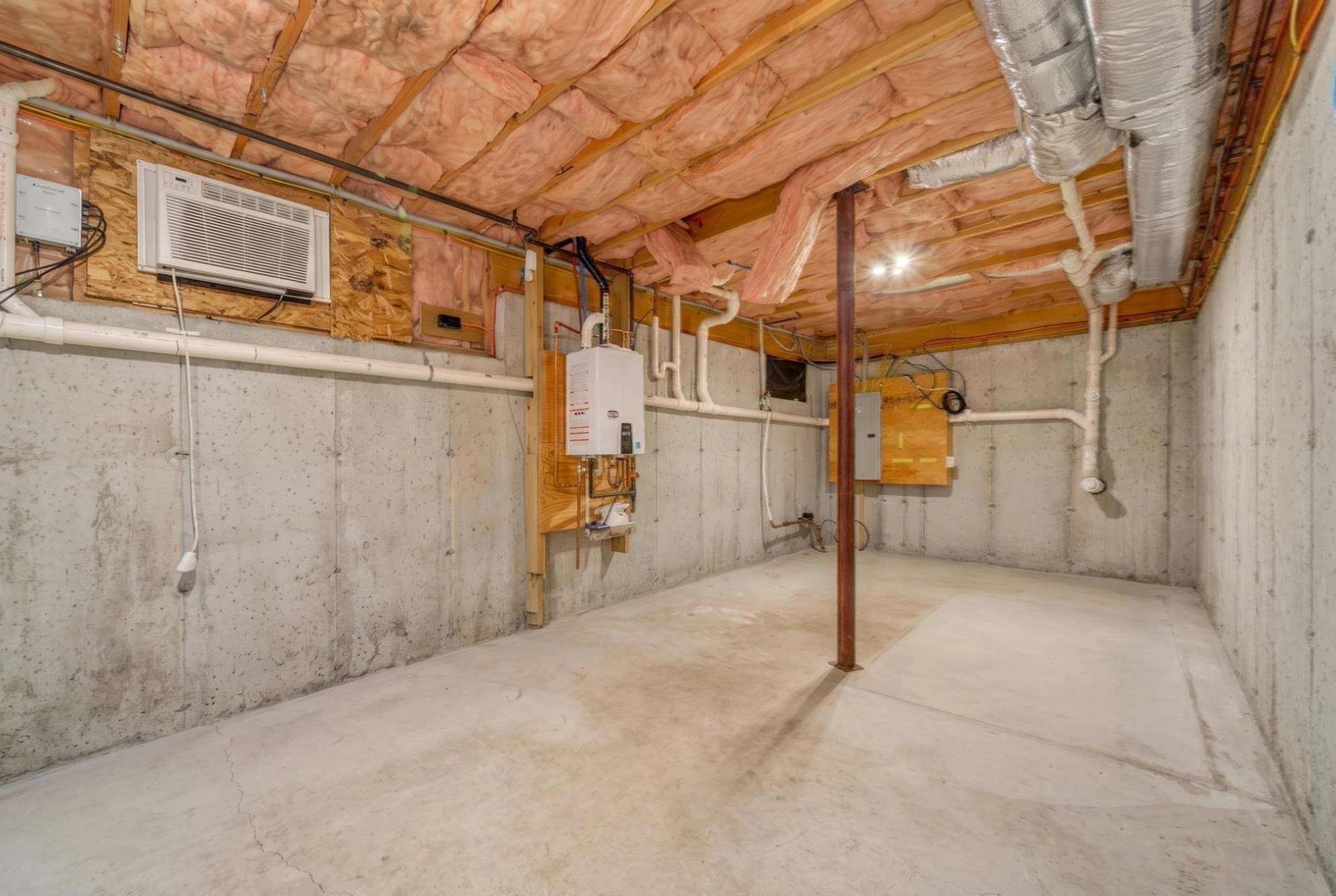 Condominium at 21 County St. # B, Peabody MA 01960, Peabody, photo 33 of 40