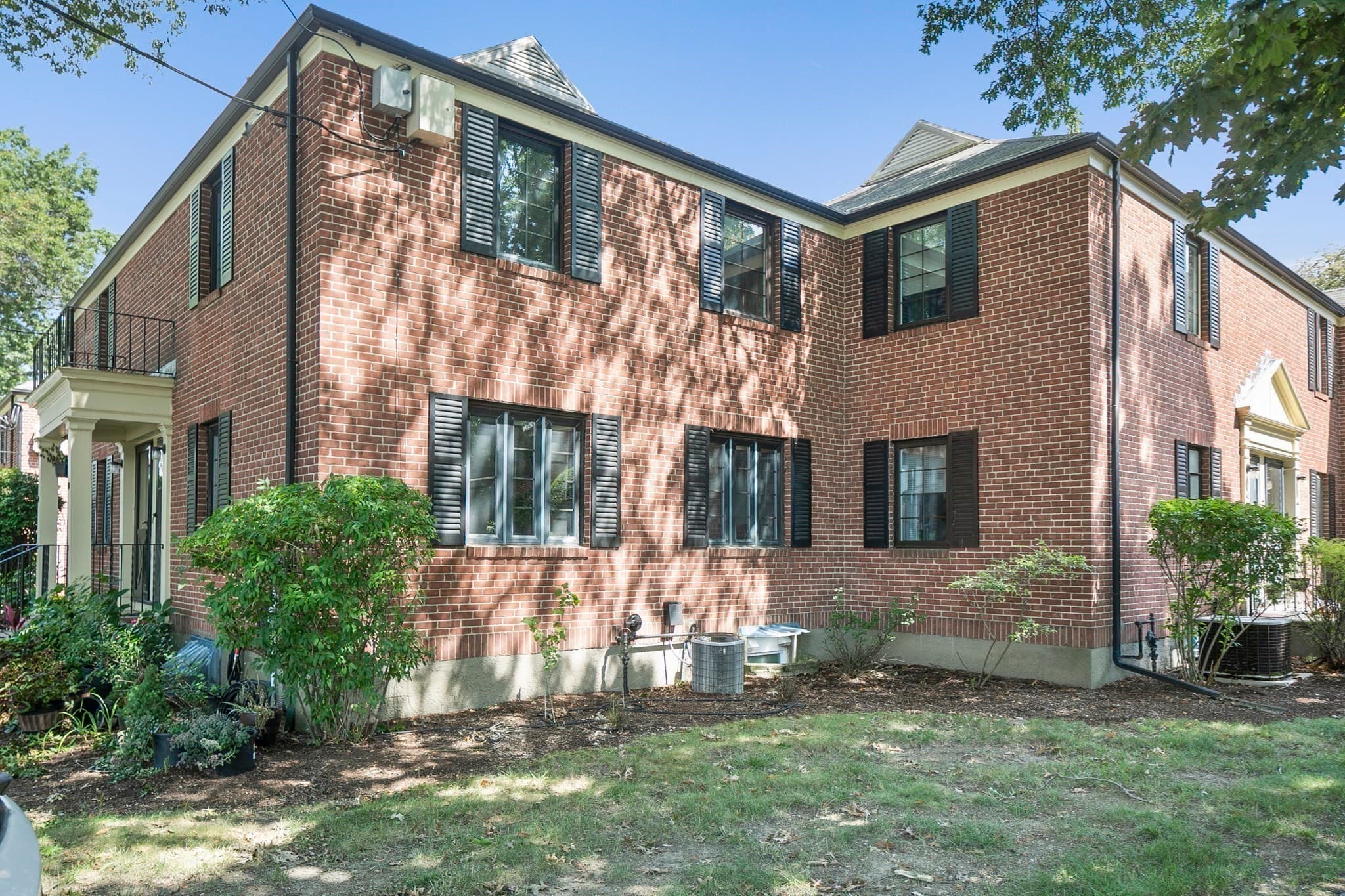 Condominium at 40 Pierce Rd # 40, Watertown MA 02472, Watertown, photo 23 of 32