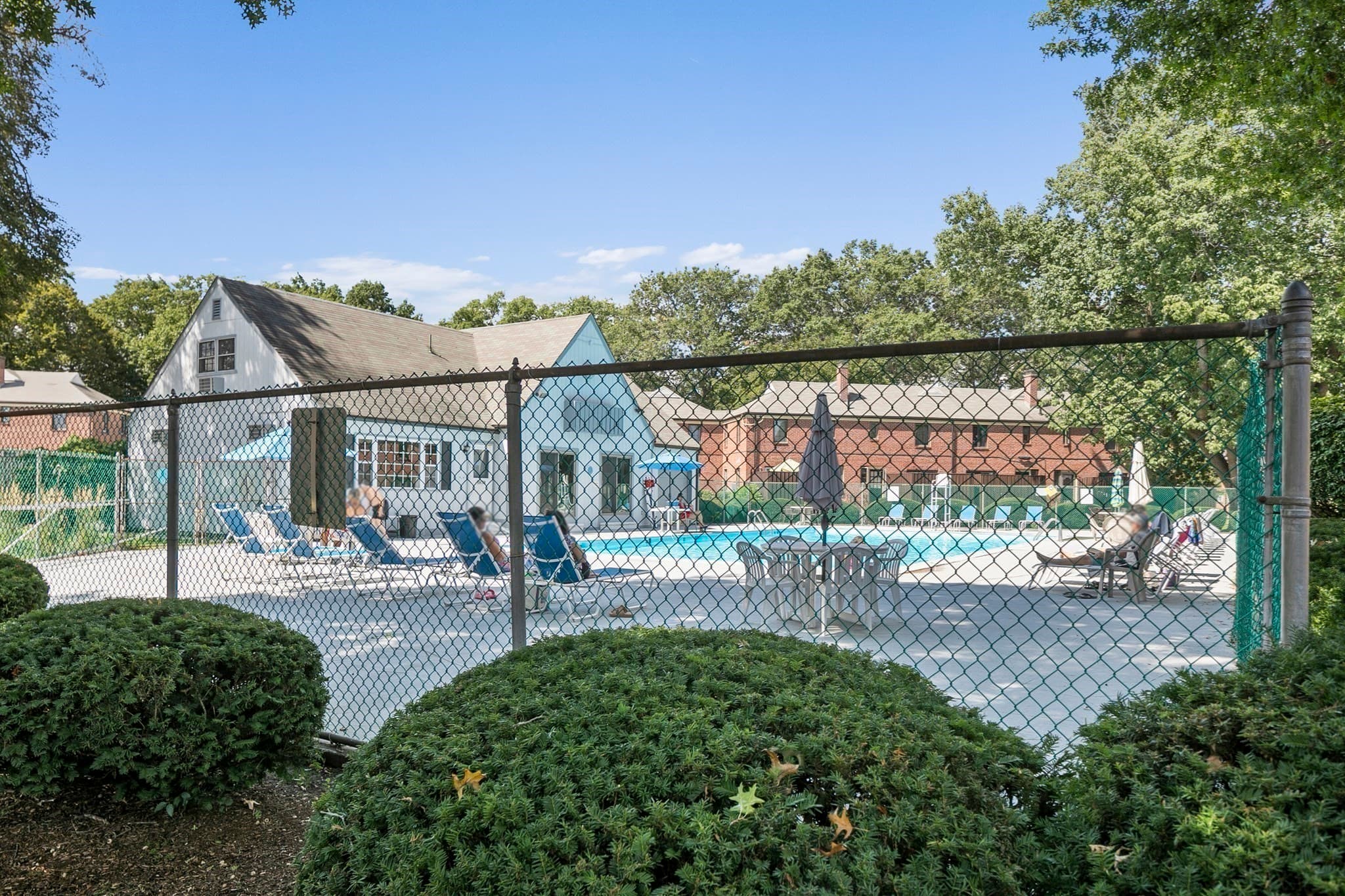 Condominium at 40 Pierce Rd # 40, Watertown MA 02472, Watertown, photo 28 of 32