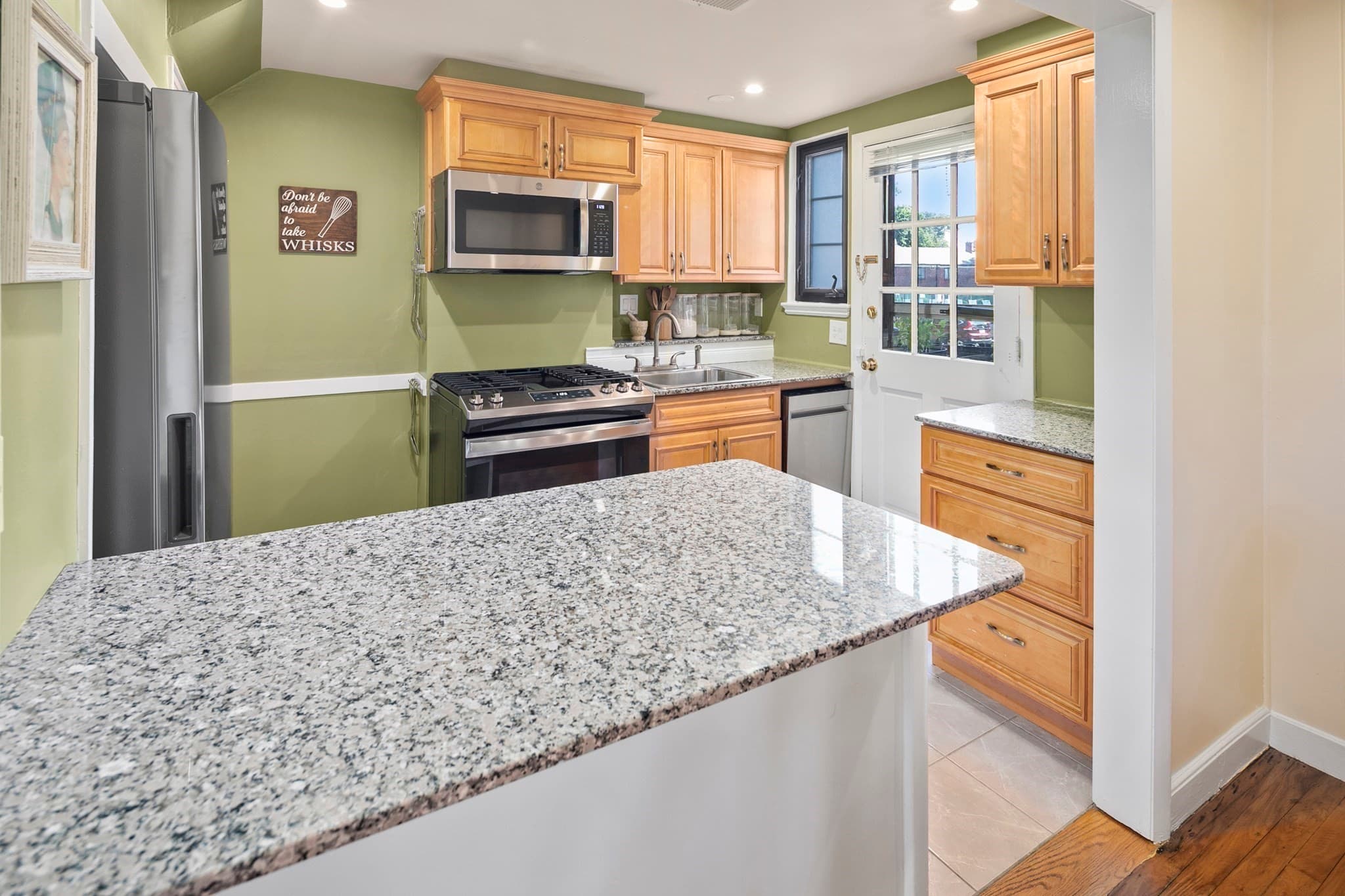 Condominium at 40 Pierce Rd # 40, Watertown MA 02472, Watertown, photo 10 of 32