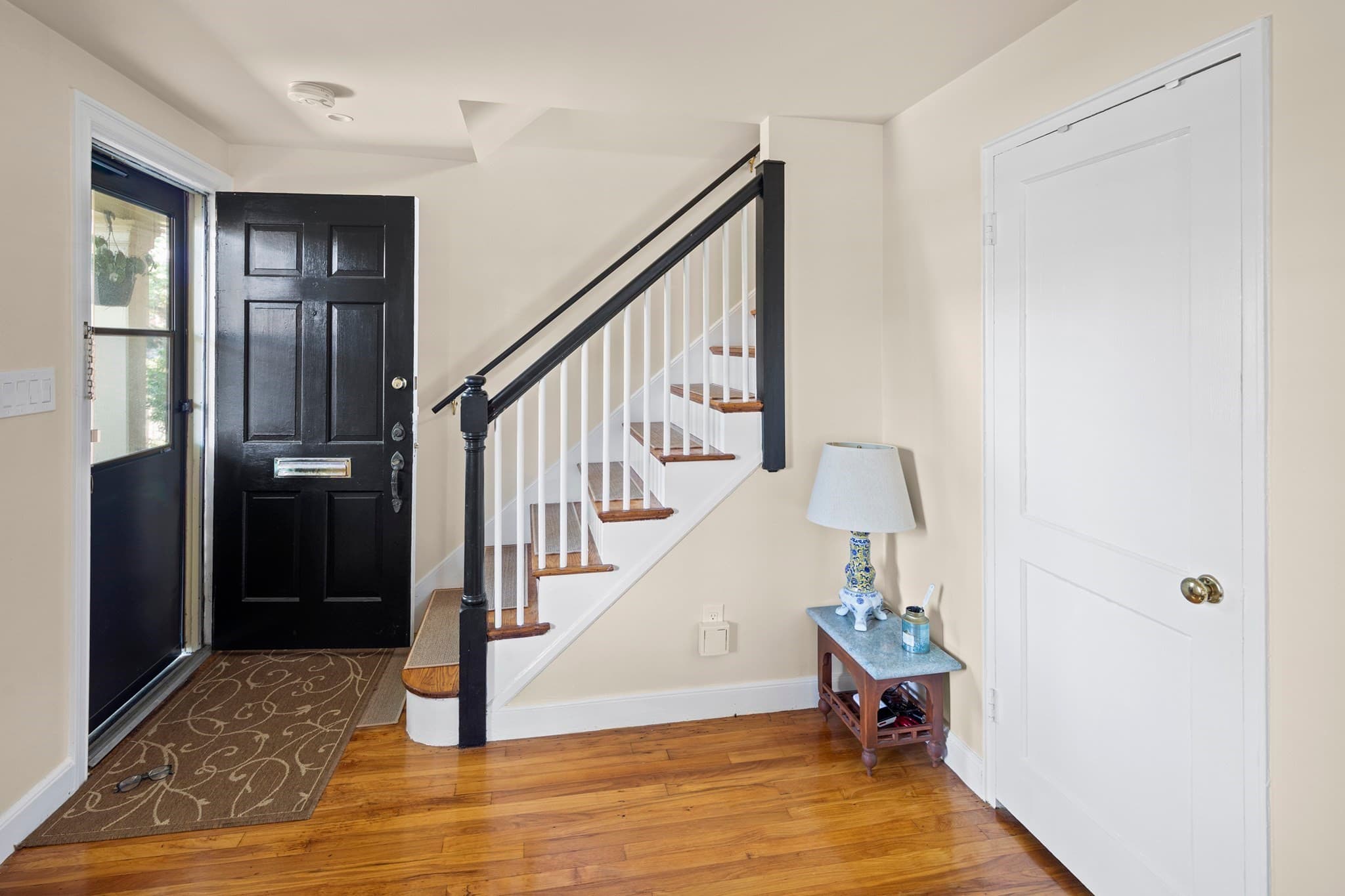 Condominium at 40 Pierce Rd # 40, Watertown MA 02472, Watertown, photo 4 of 32