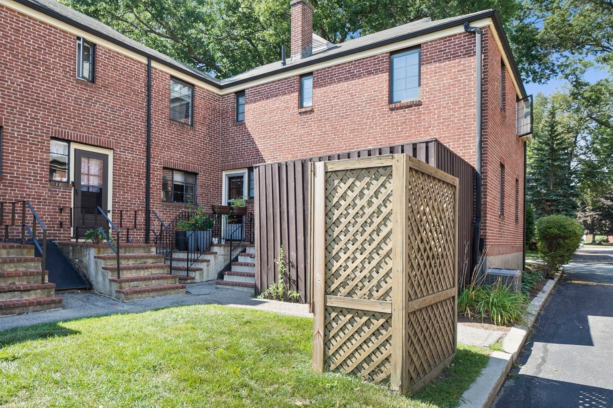 Condominium at 40 Pierce Rd # 40, Watertown MA 02472, Watertown, photo 25 of 32
