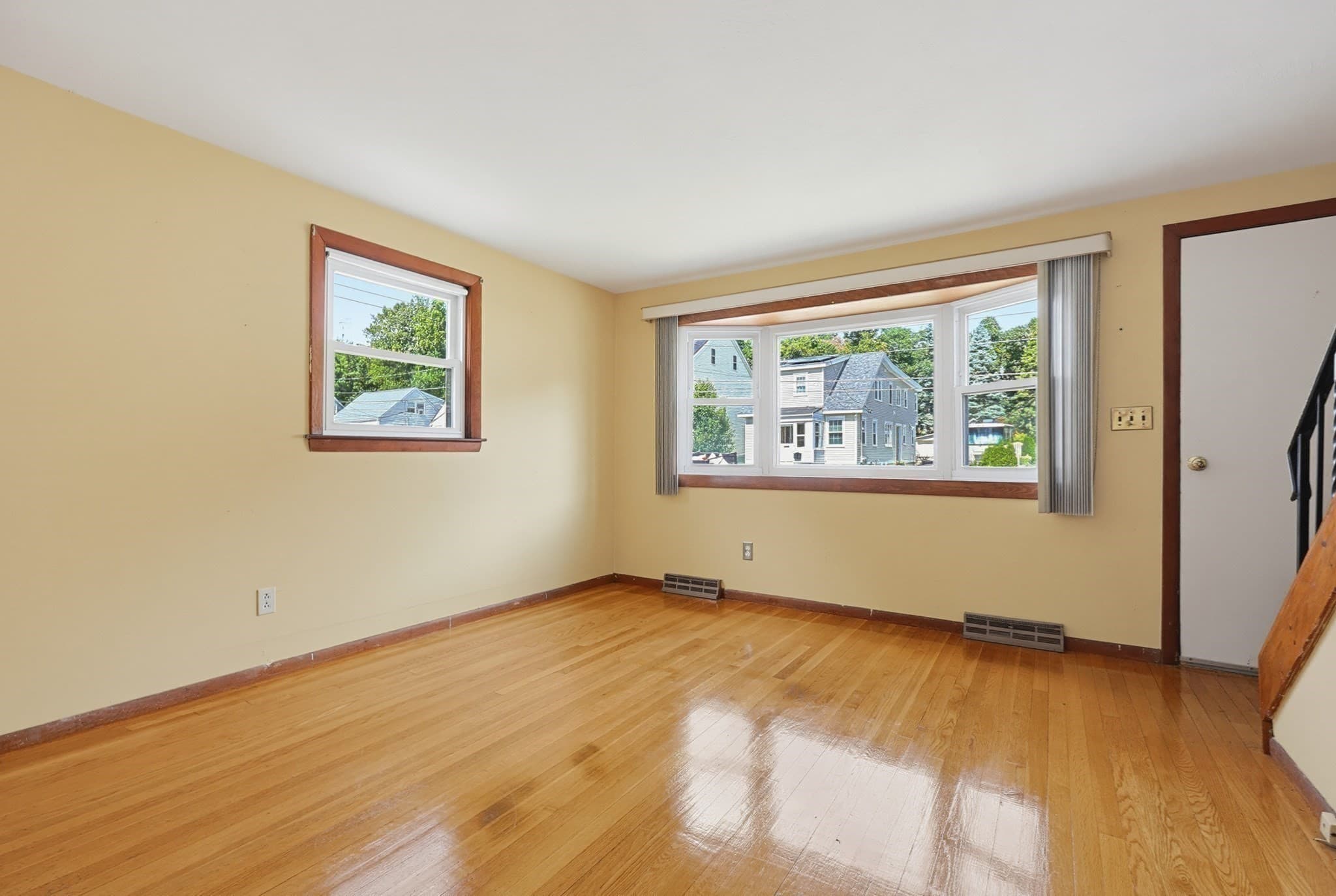 Single Family Residence at 135 Crane St, Dedham MA 02026, Dedham, photo 7 of 28