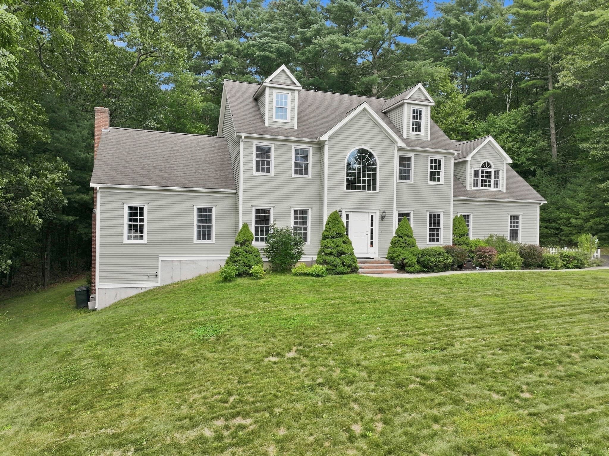Single Family Residence at 27 Juniper Road, Upton MA 01568, Upton, photo 2 of 42