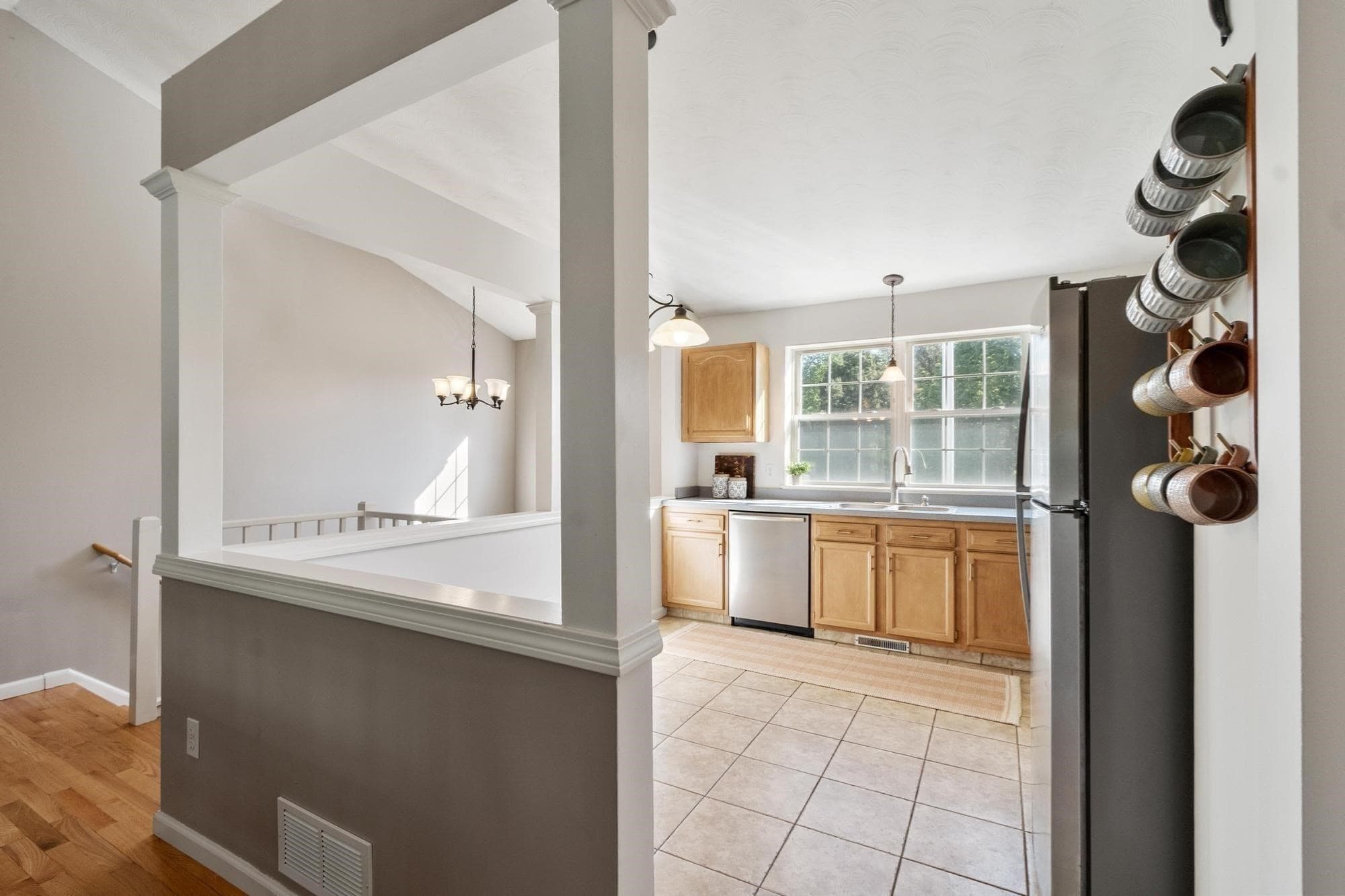 Single Family Residence at 131 Nathan Ln, Plymouth MA 02360, photo 9 of 39