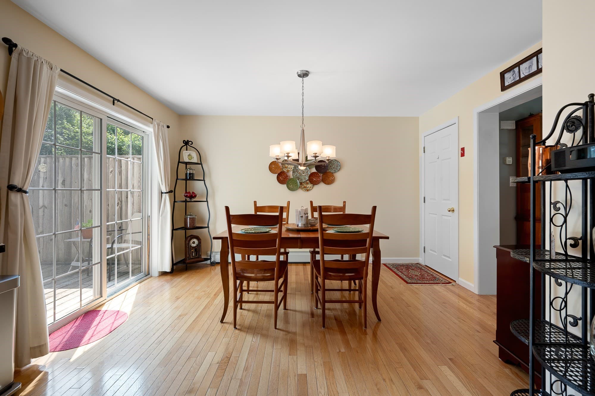 Condominium at 16 Central Tree Rd # 16, Rutland MA 01543, Rutland, photo 7 of 37