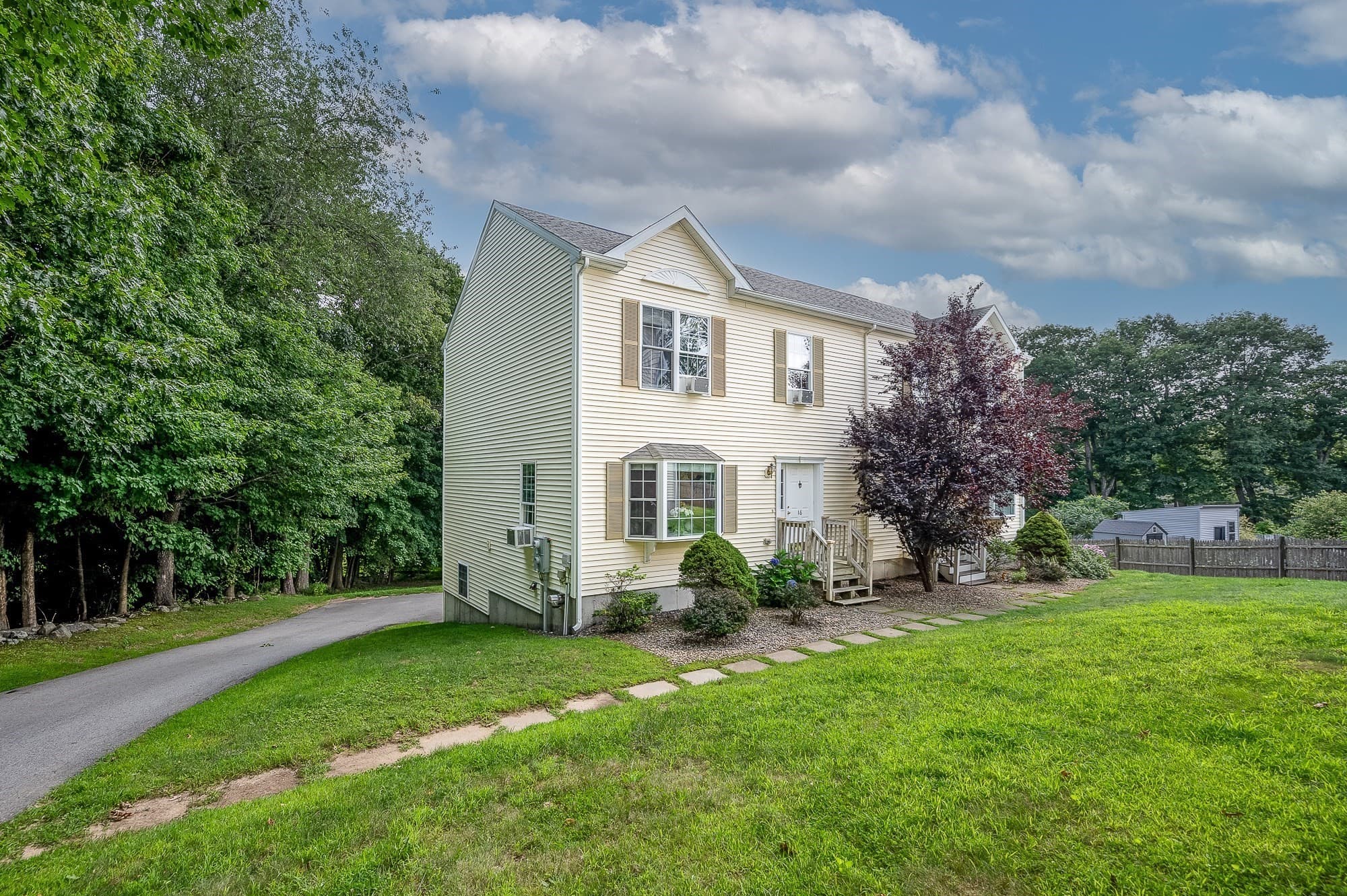 Condominium at 16 Central Tree Rd # 16, Rutland MA 01543, Rutland, photo 34 of 37