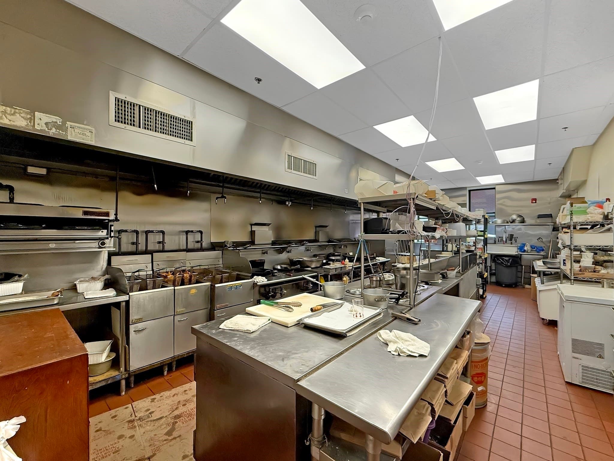 Commercial Sale at 521 Main St, Worcester MA 01608, Worcester, photo 7 of 20