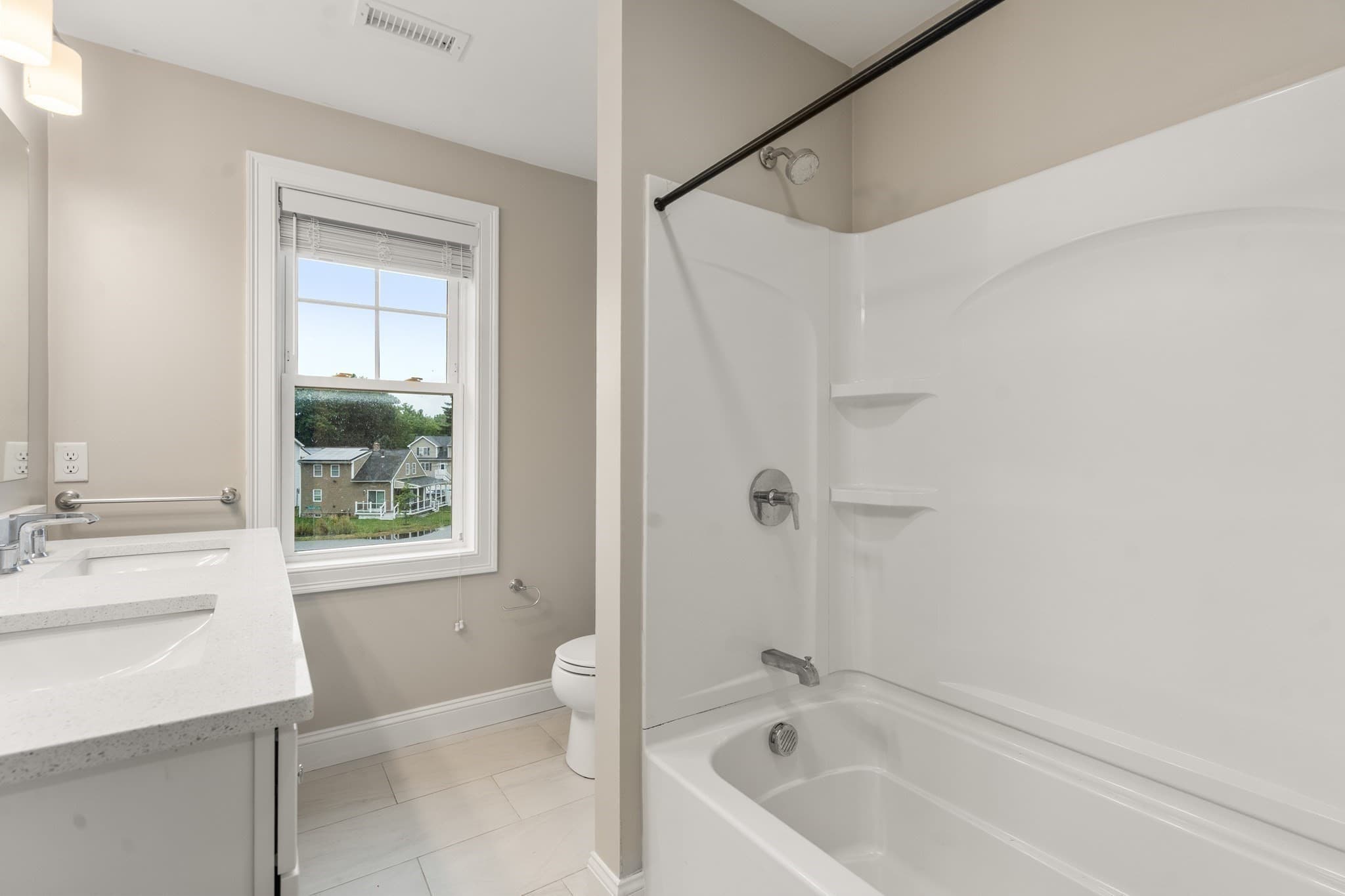 Single Family Residence at 65 Castine St., Worcester MA 01606, Worcester, photo 27 of 40