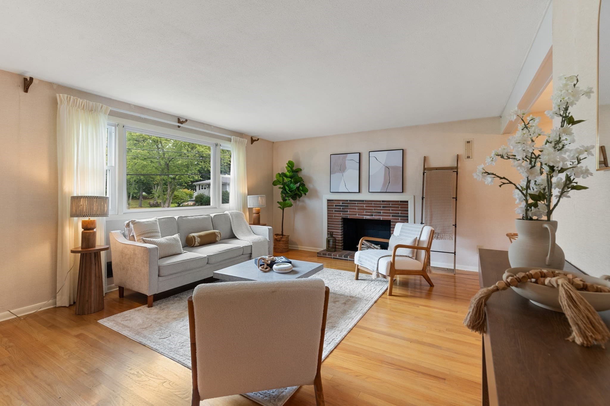 Single Family Residence at 5 Jackson Ave, Peabody MA 01960, Peabody, photo 10 of 36